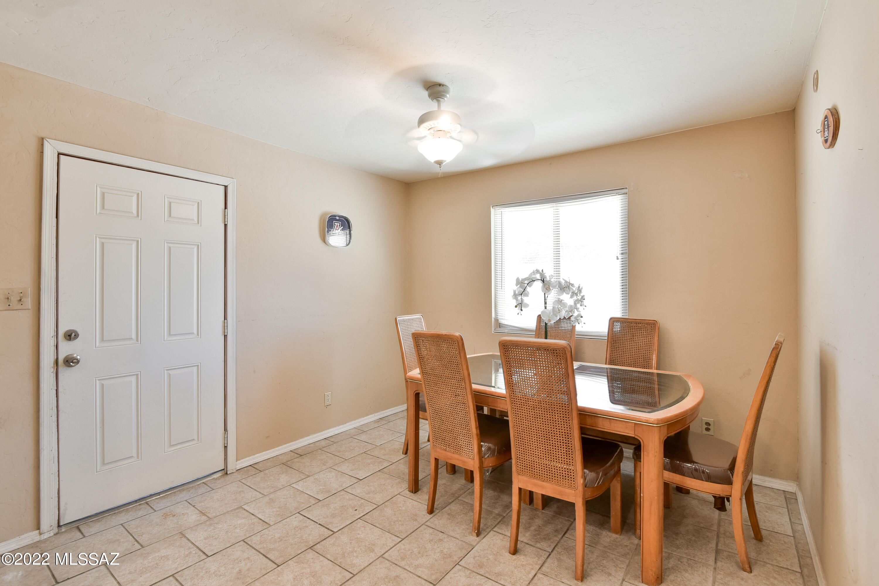 Mission Manor - Residential