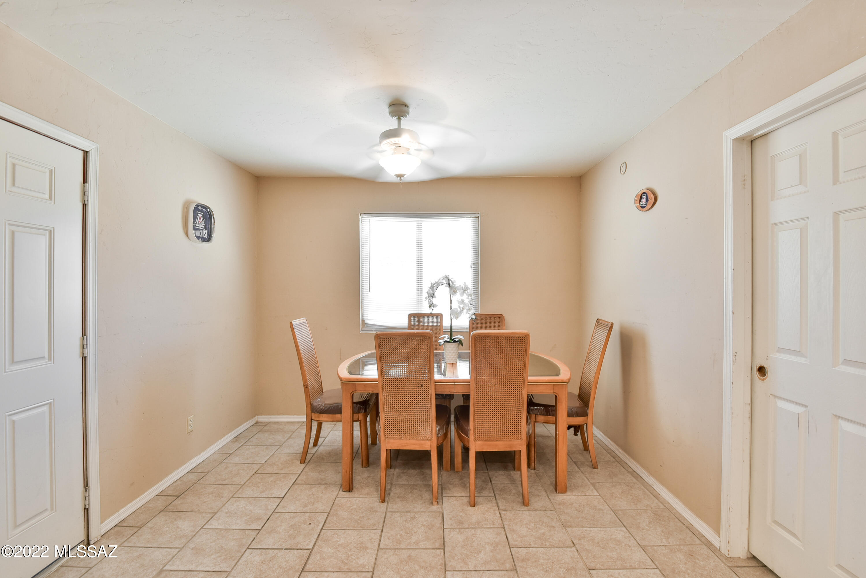 Mission Manor - Residential