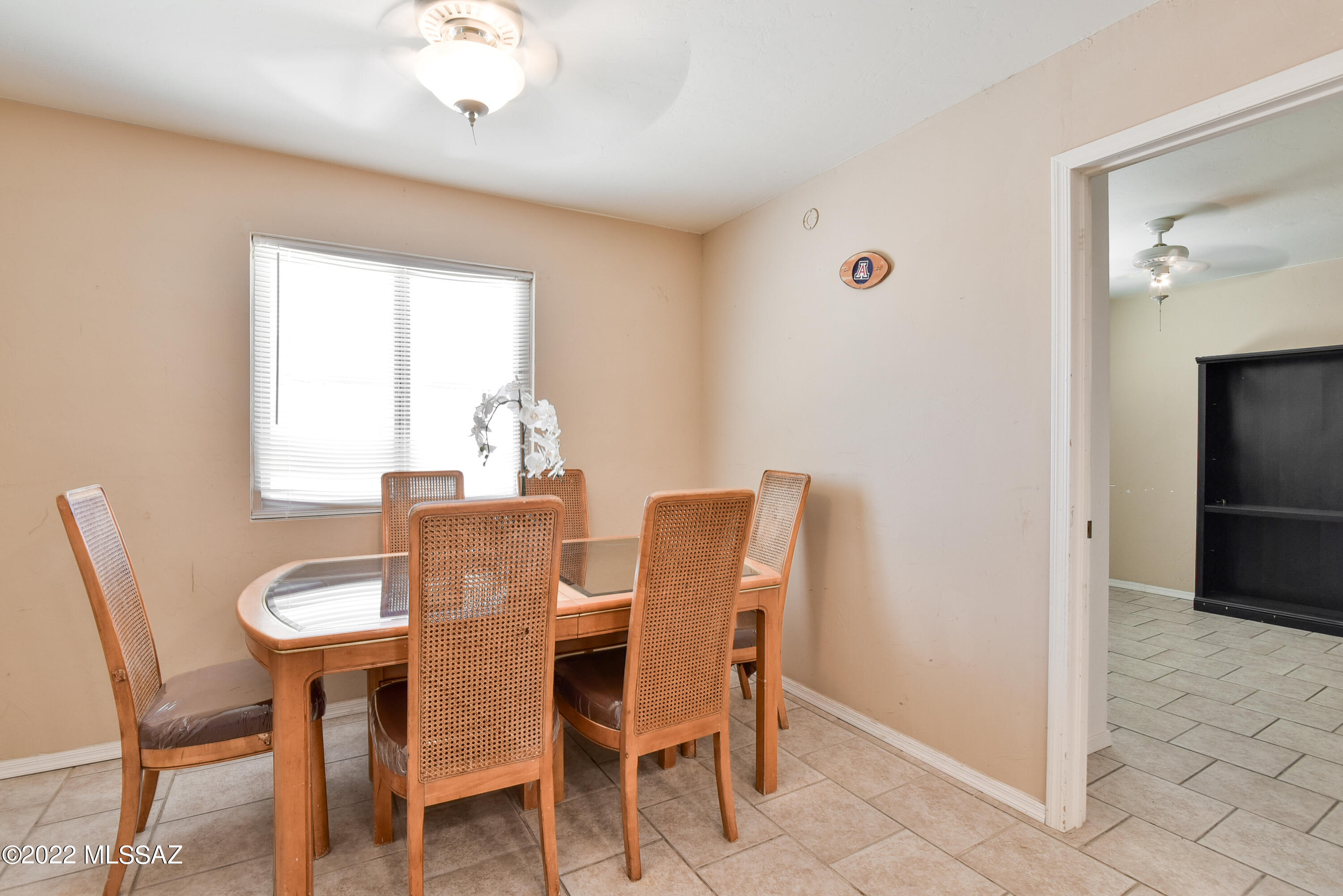 Mission Manor - Residential