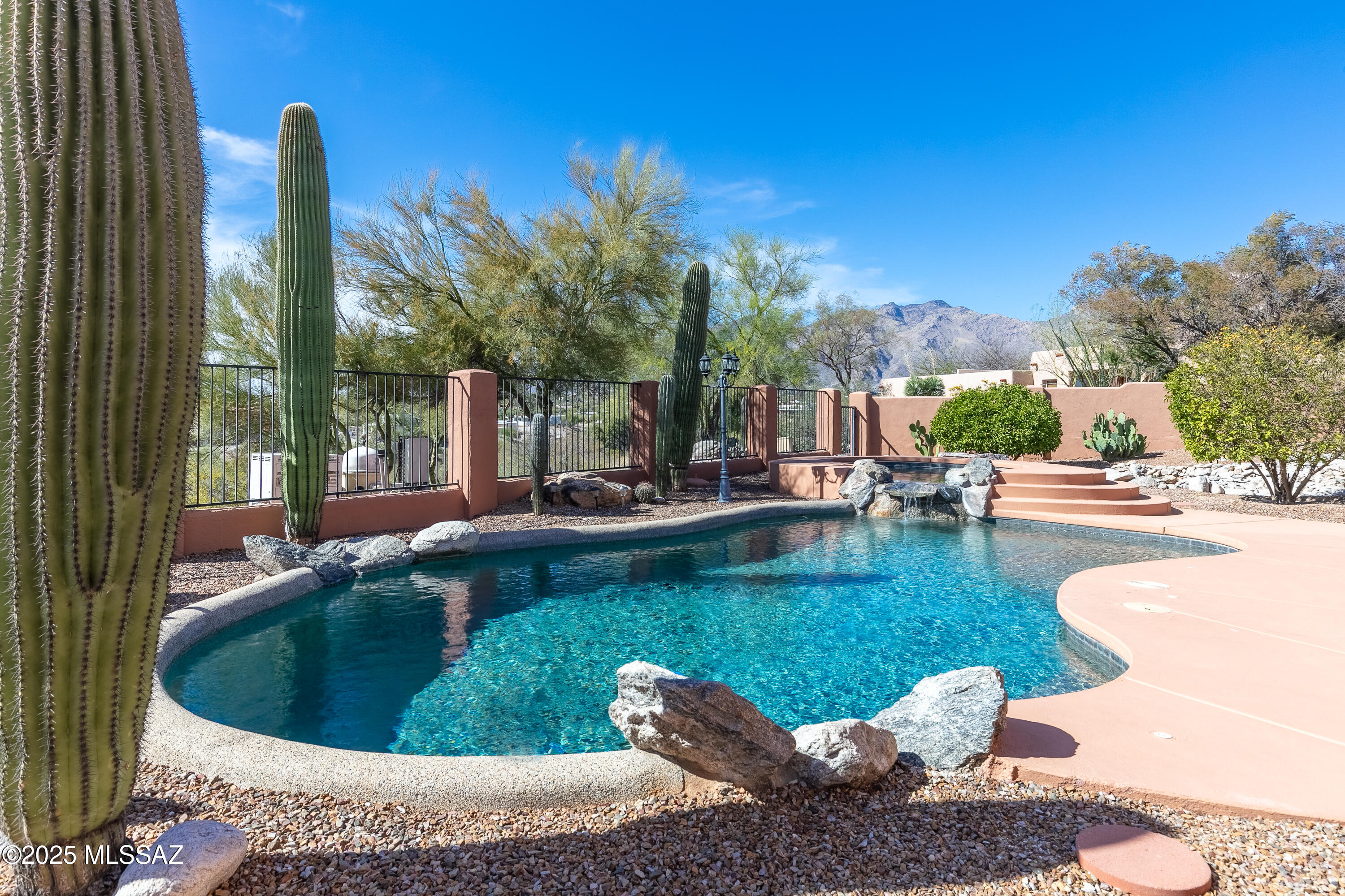 Rio Verde Vista II (74-111) - Residential