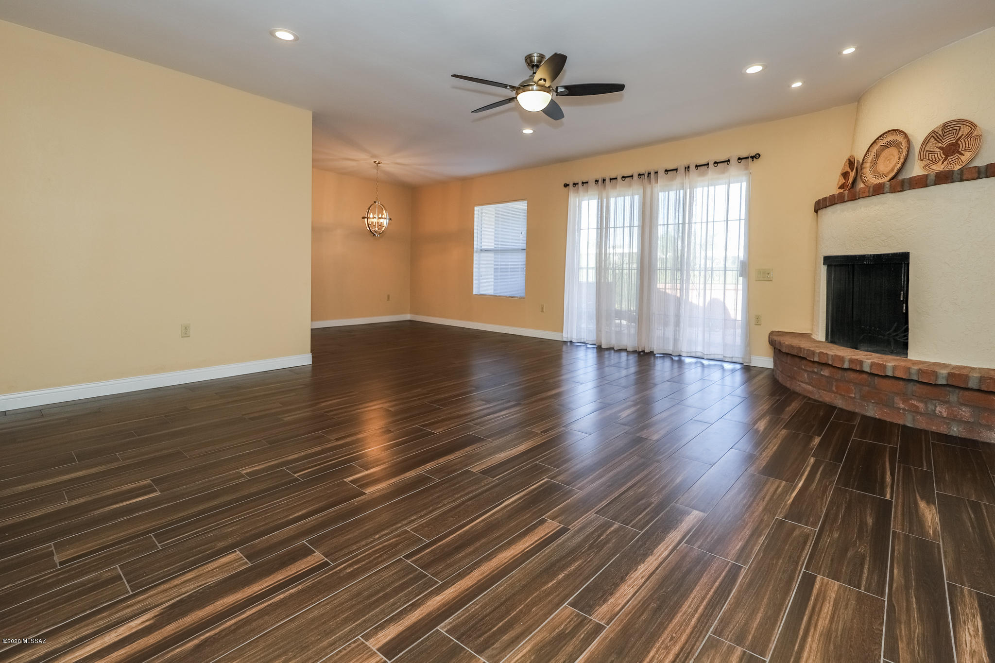 Continental Vistas(1-302) - Residential