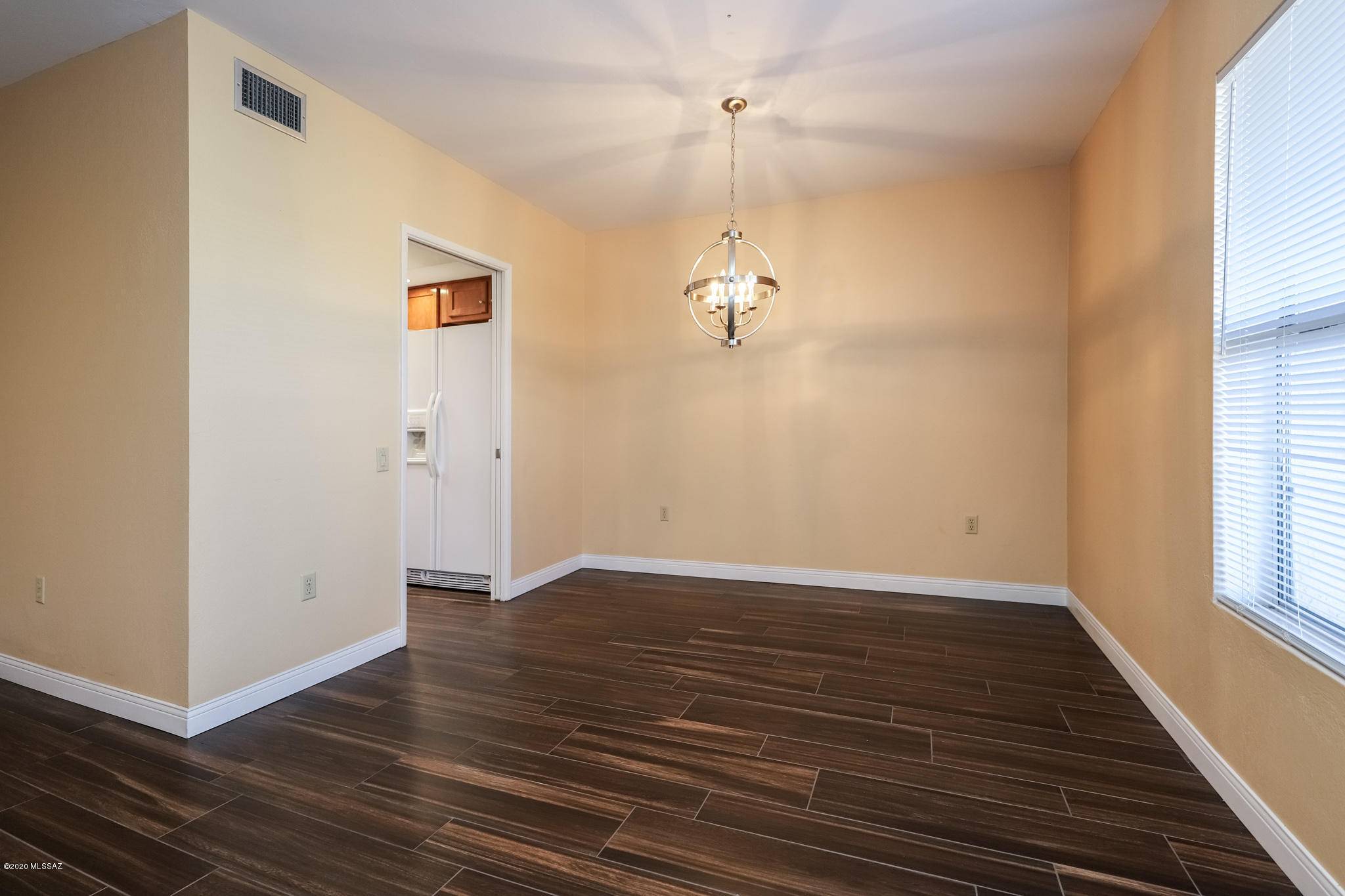 Continental Vistas(1-302) - Residential