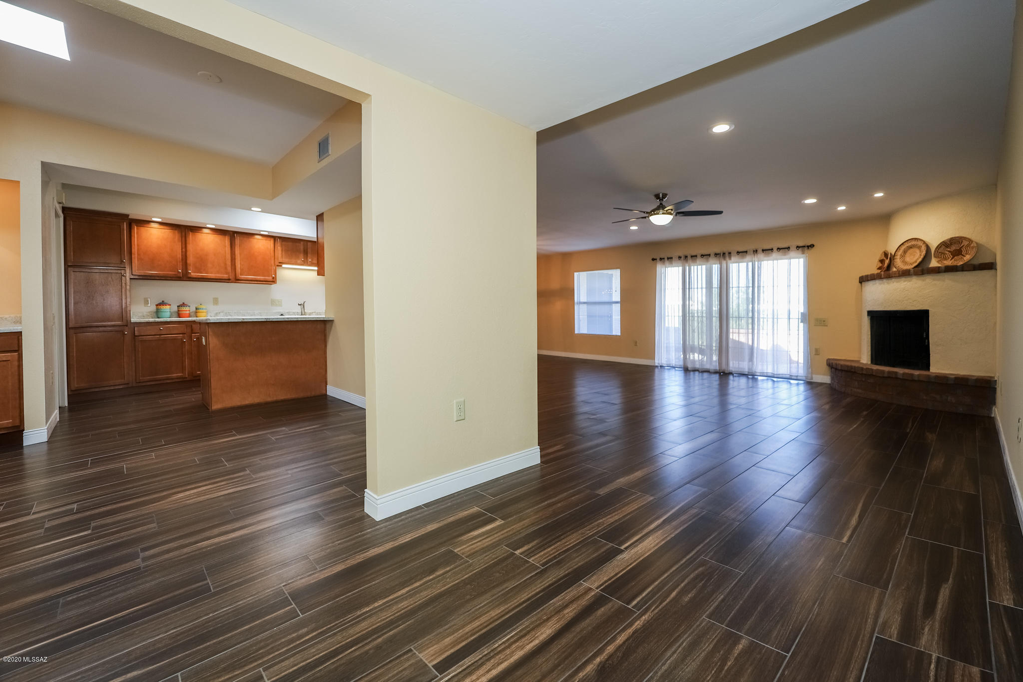 Continental Vistas(1-302) - Residential