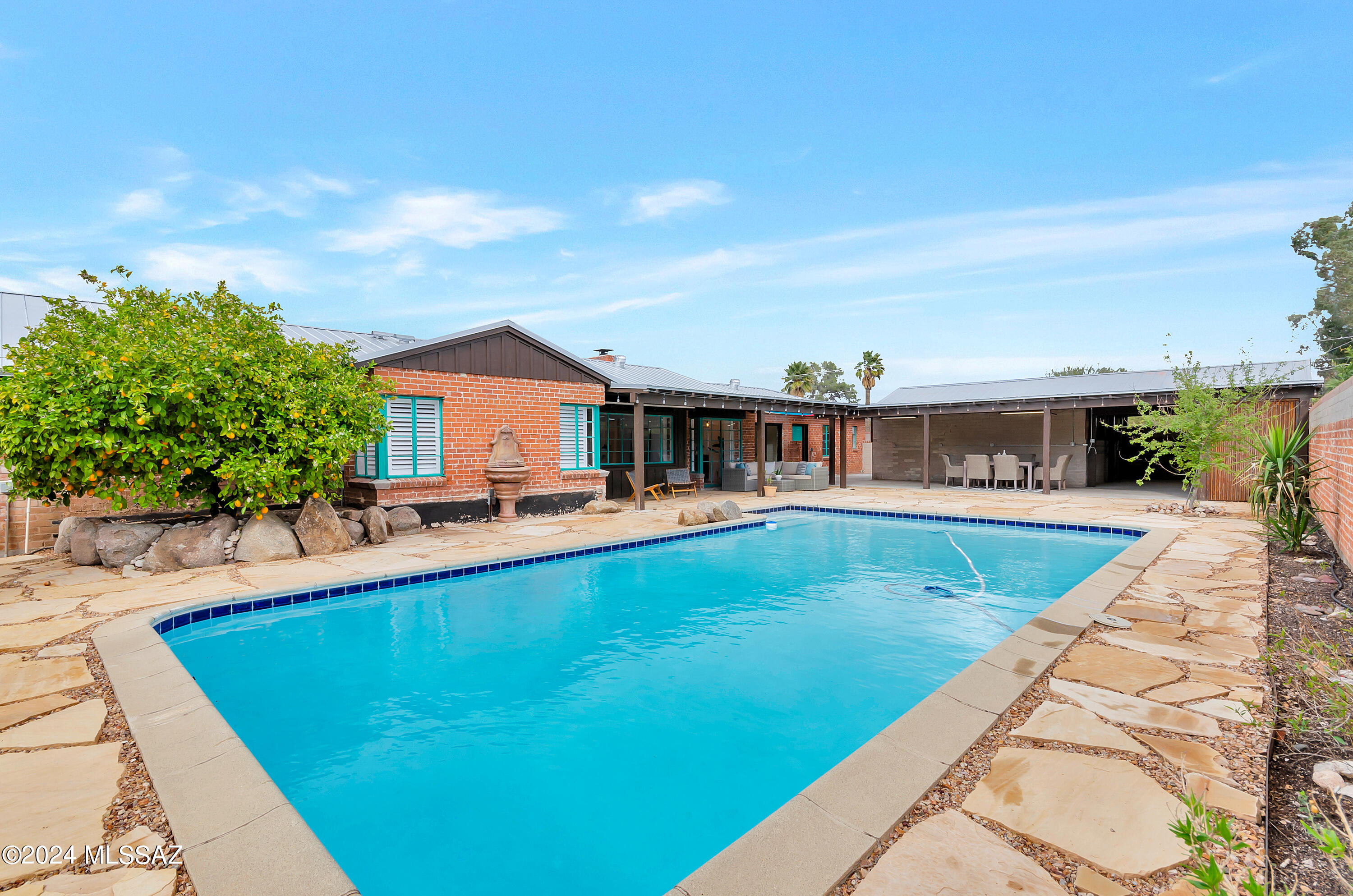 El Montevideo Estates - Residential