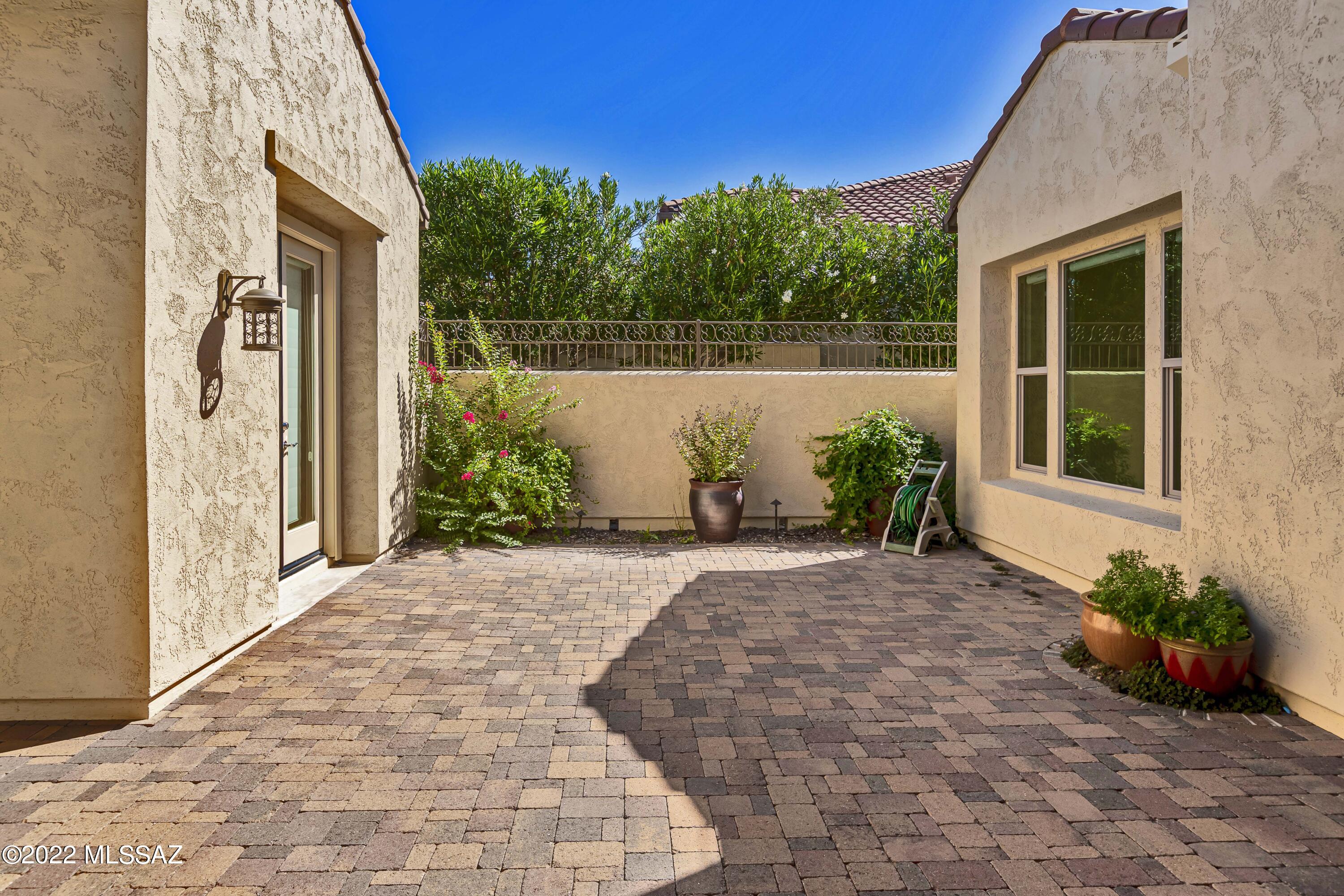 Saddlebrooke Ranch - Residential