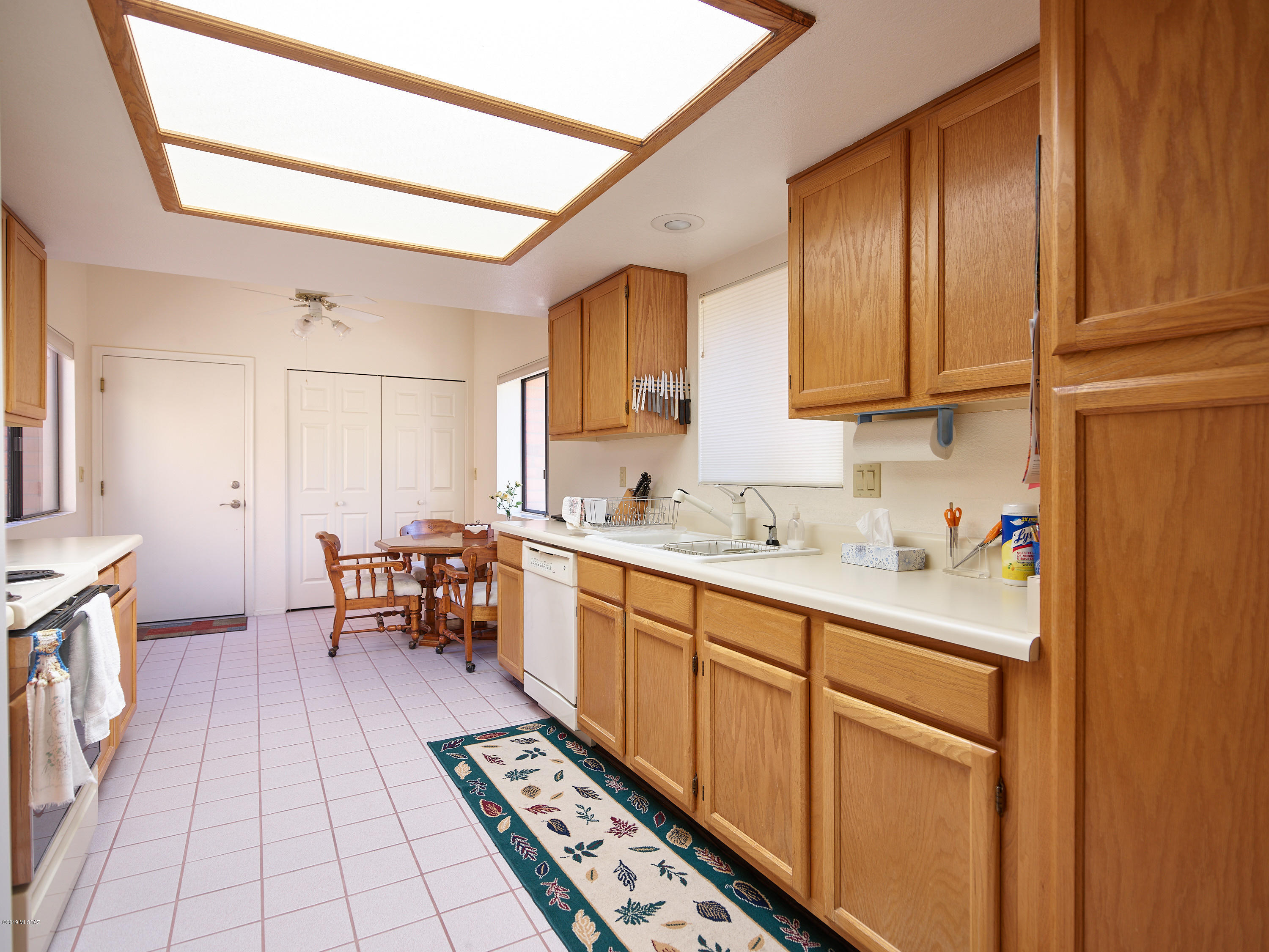 La Cholla Hills(1-313) - Residential