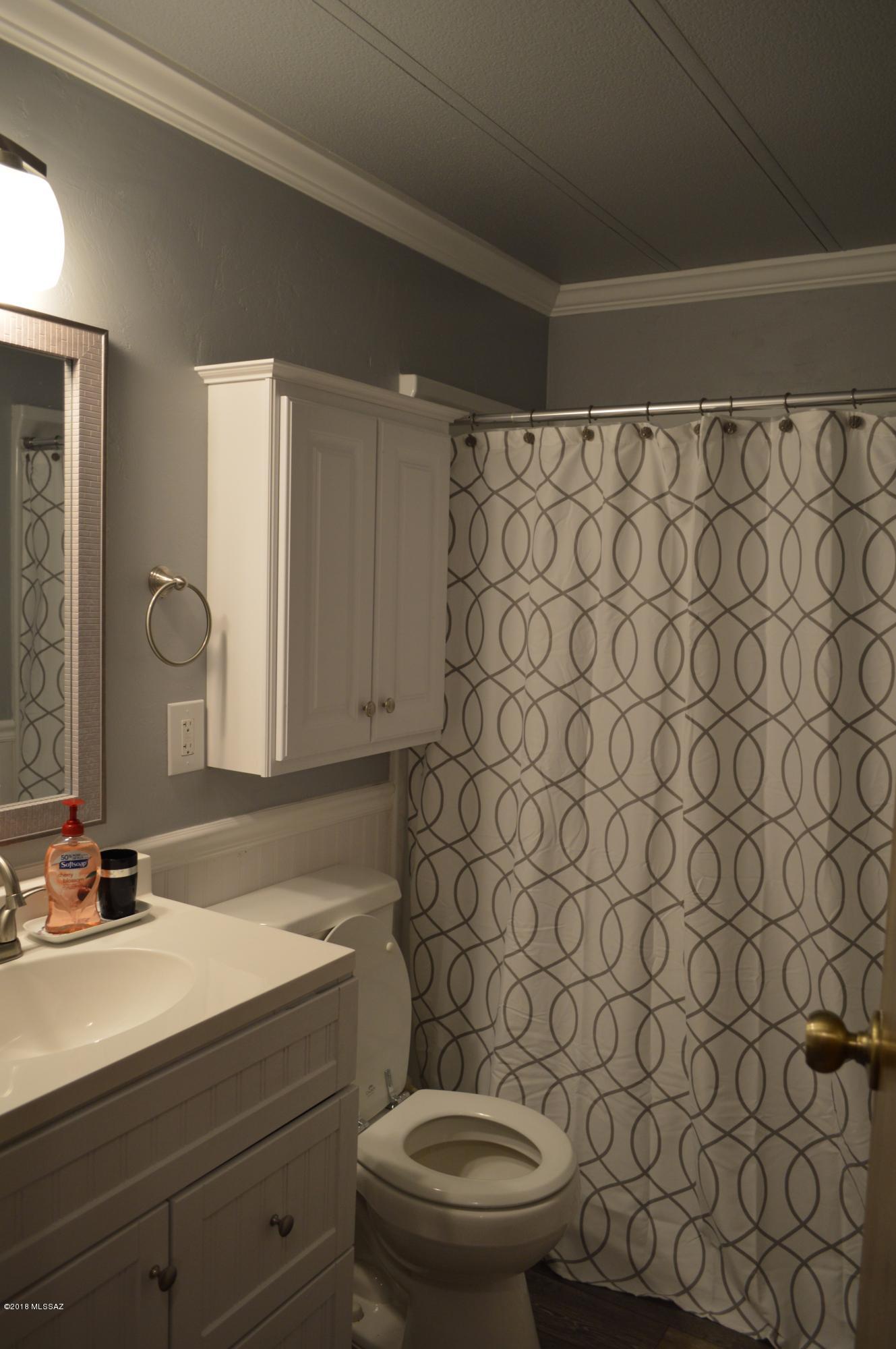 Shamrock Manor (1-121) - Residential
