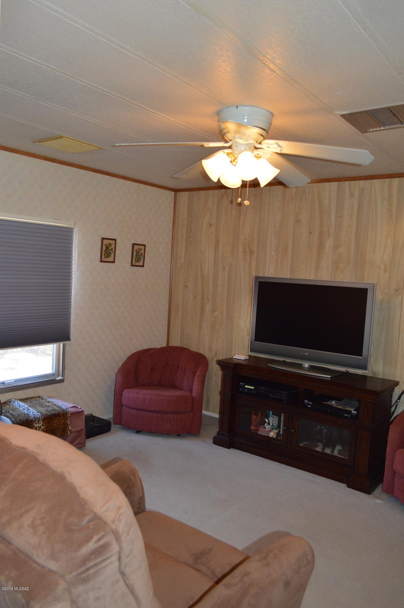 Shamrock Manor (1-121) - Residential