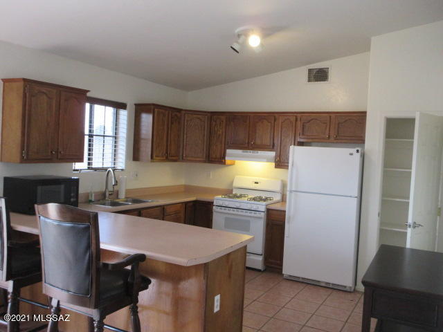 Rio Rico Ranchettes 10 - Residential