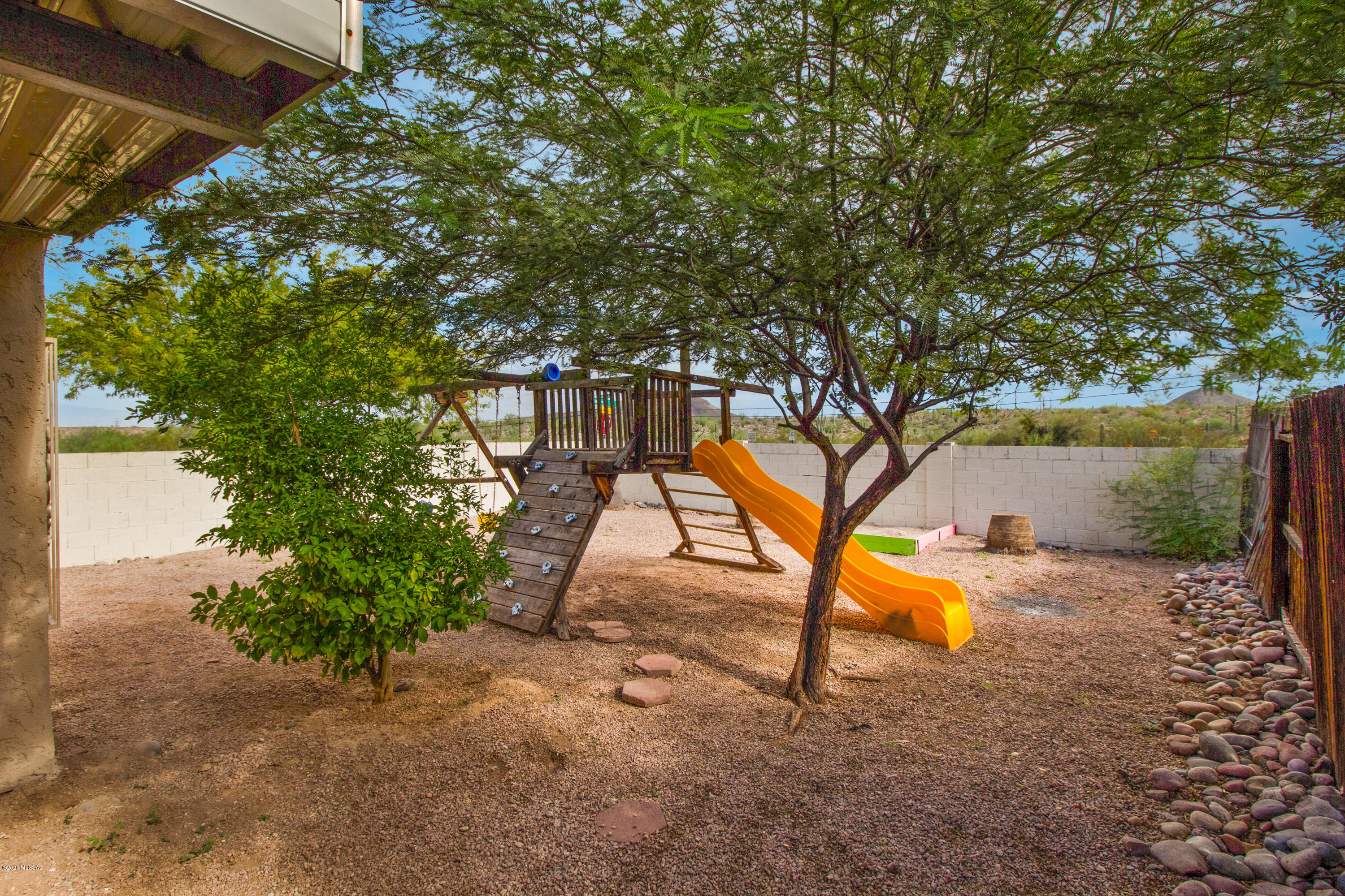 Saddlewood Villas (1-102) - Residential