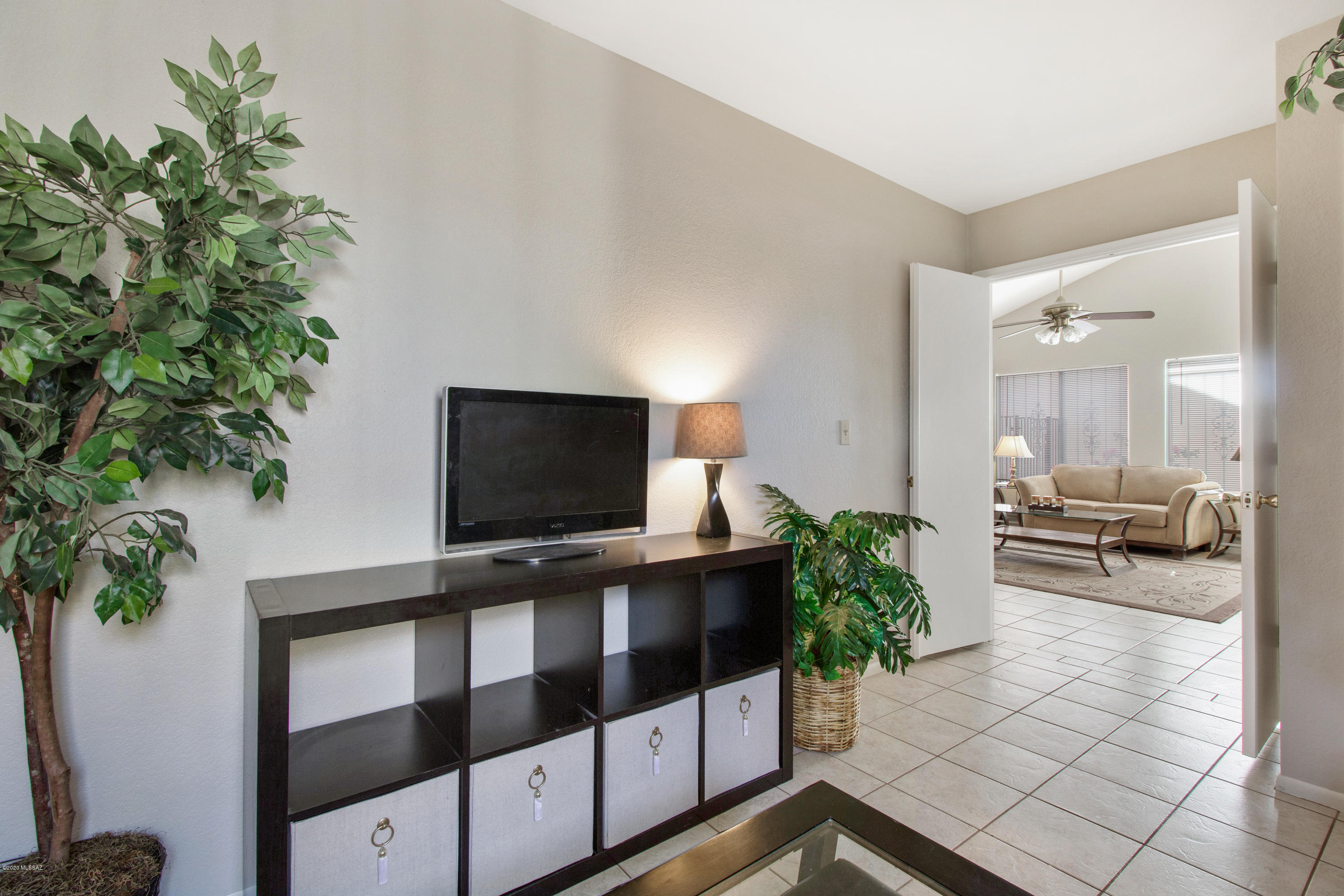 Saddlewood Villas (1-102) - Residential