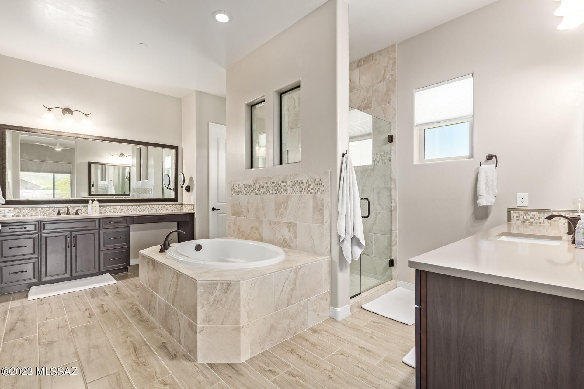 Sanctuary At Silverhawke - Residential