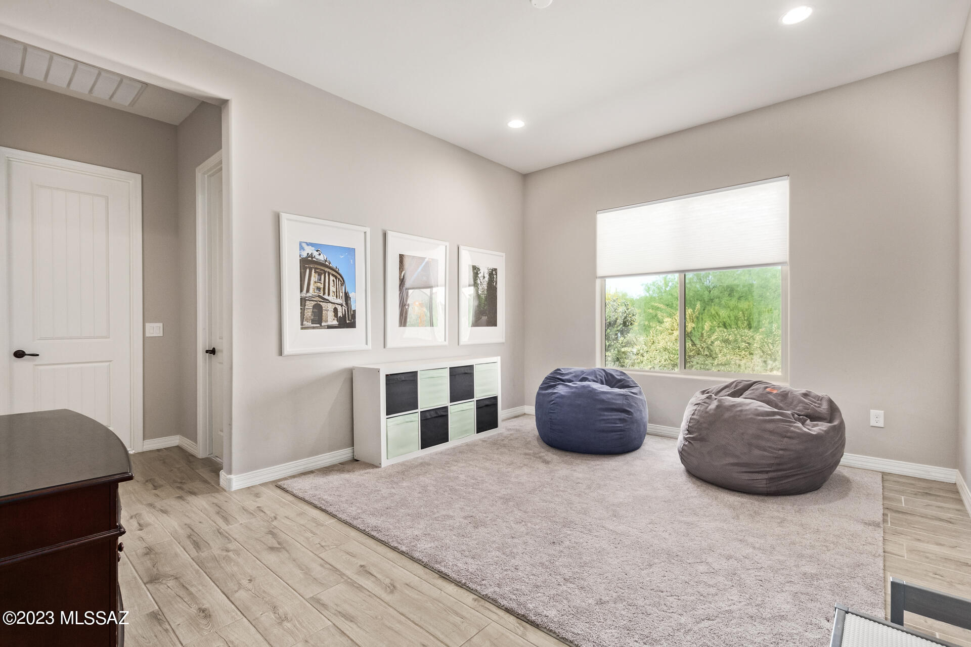 Sanctuary At Silverhawke - Residential
