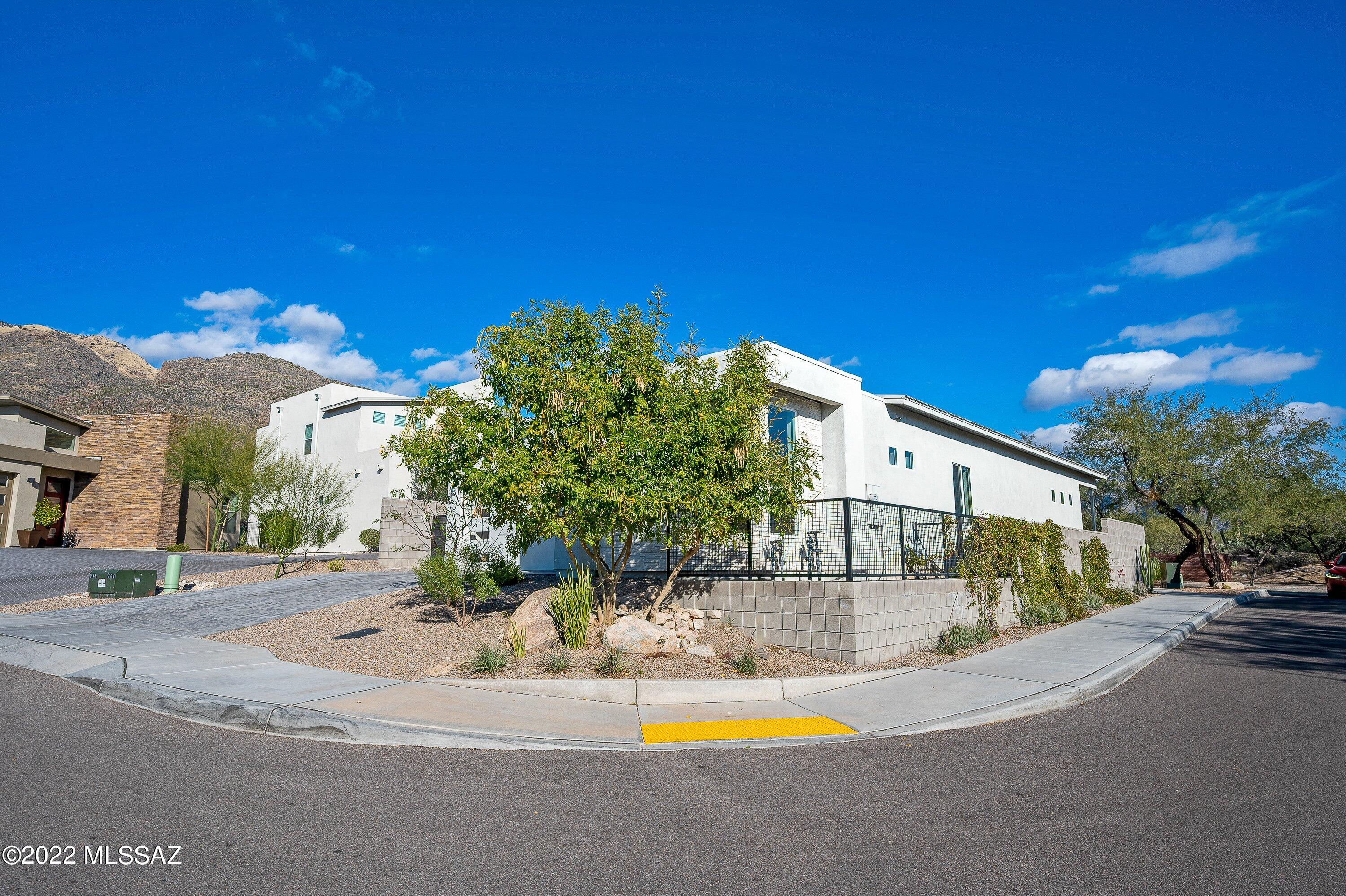 Ventana View - Residential
