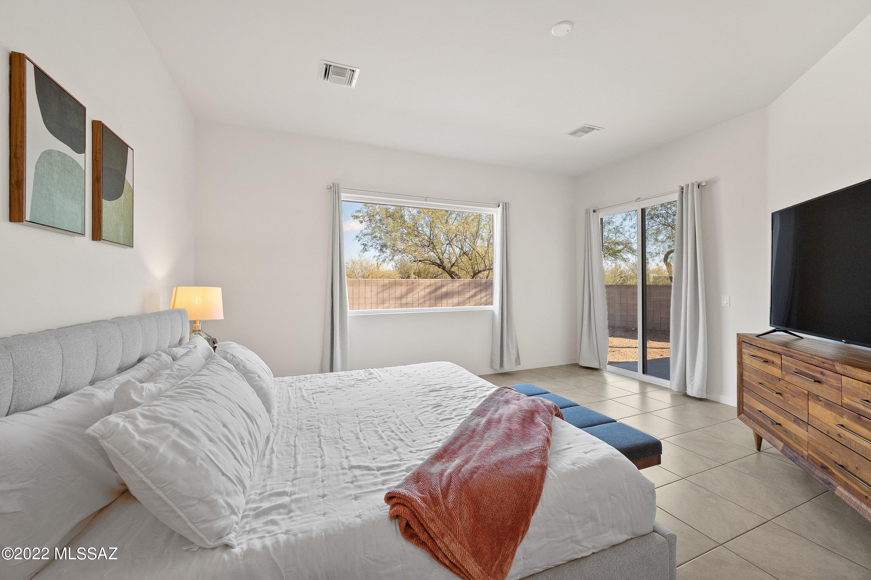 Ventana View - Residential