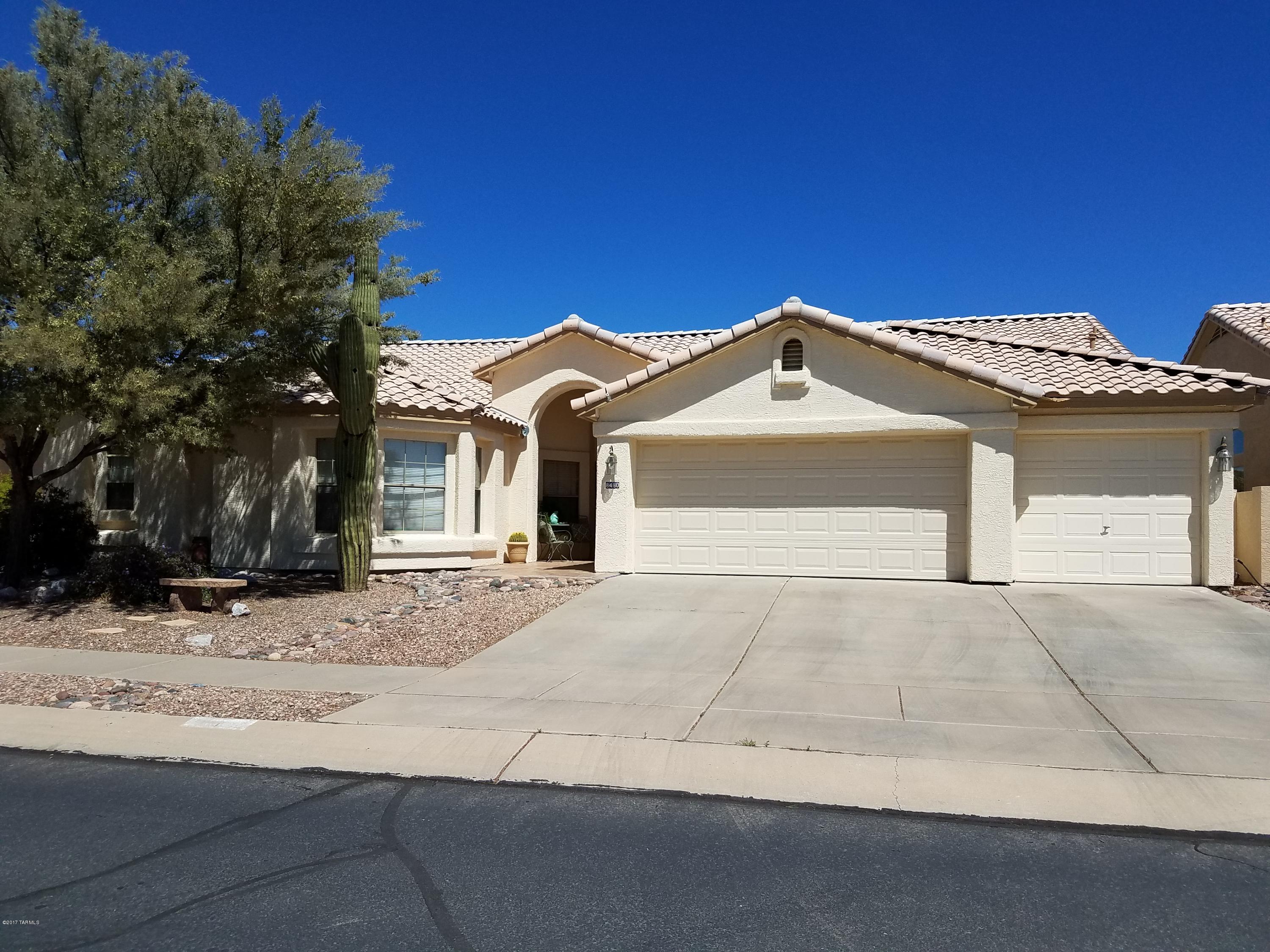 Wow enormous home on premium view lot! Beautiful Large bright open floor plan 3 bedrooms + den including 3 full bathrooms. Spacious Kitchen opens to Game/Family Room with built-in Bar and separate eat-in breakfast nook. Large airy Living Room looks out to the beautifully landscaped backyard featuring unobstructed mountain views, large porch, pool and a hot tub backing up to the River Walk, perfect for entertaining. Large master suite with spa like bathroom featuring double sinks, garden tub and separate shower and huge walk-in closet. This home has it all, too many upgrades to list is a must See.  Newer Roof and Kitchen appliances.