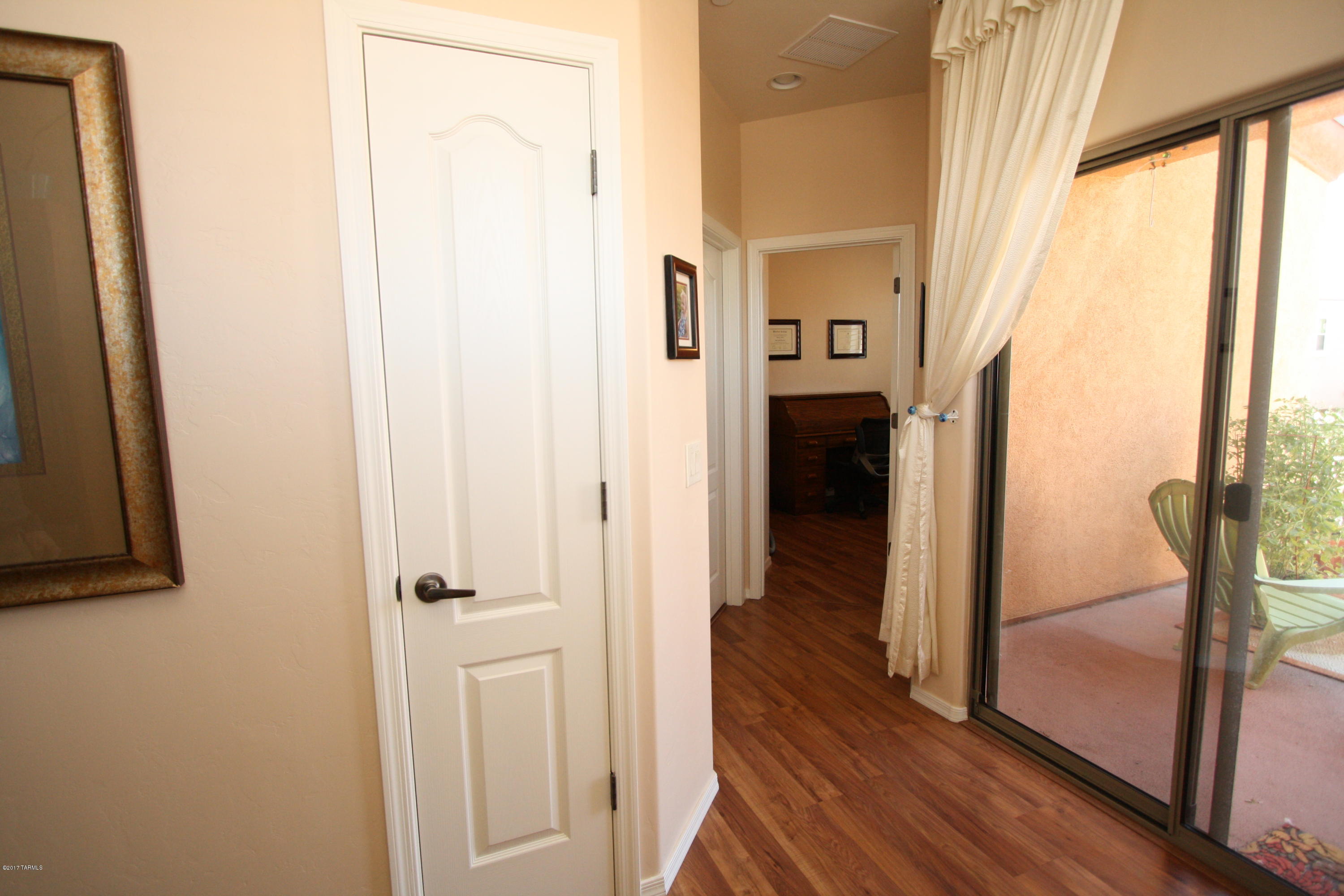River Walk (1-140) - Residential Lease