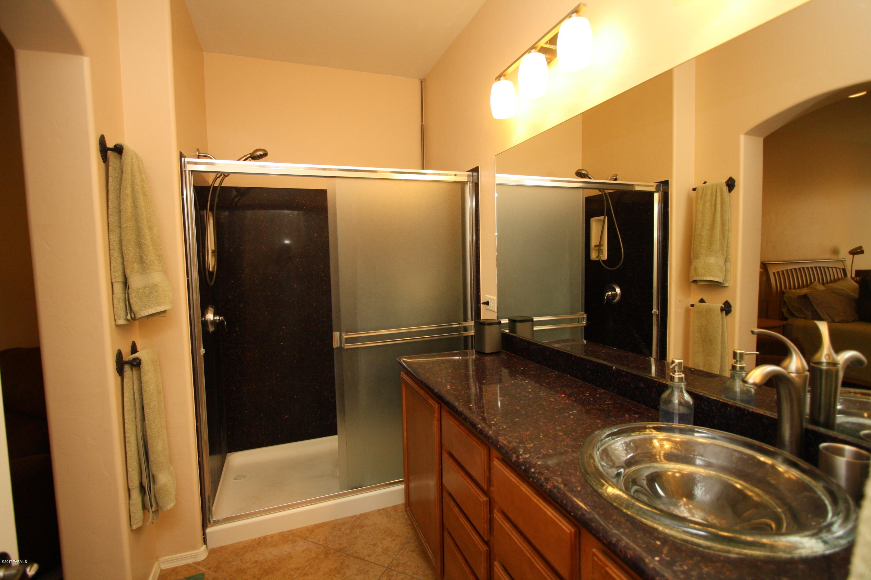 River Walk (1-140) - Residential Lease