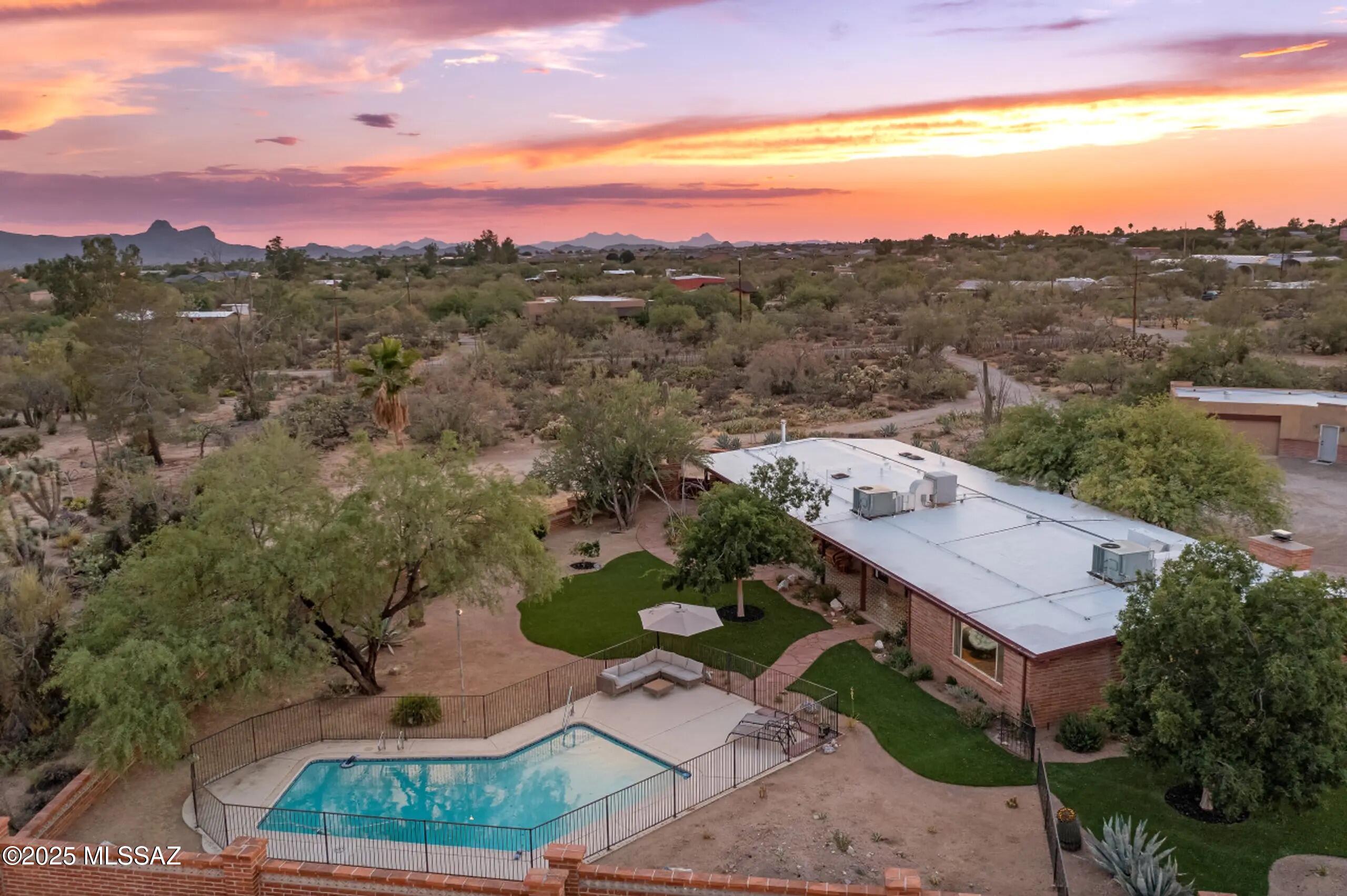 Mesa Del Oro Estates(1-12) - Residential