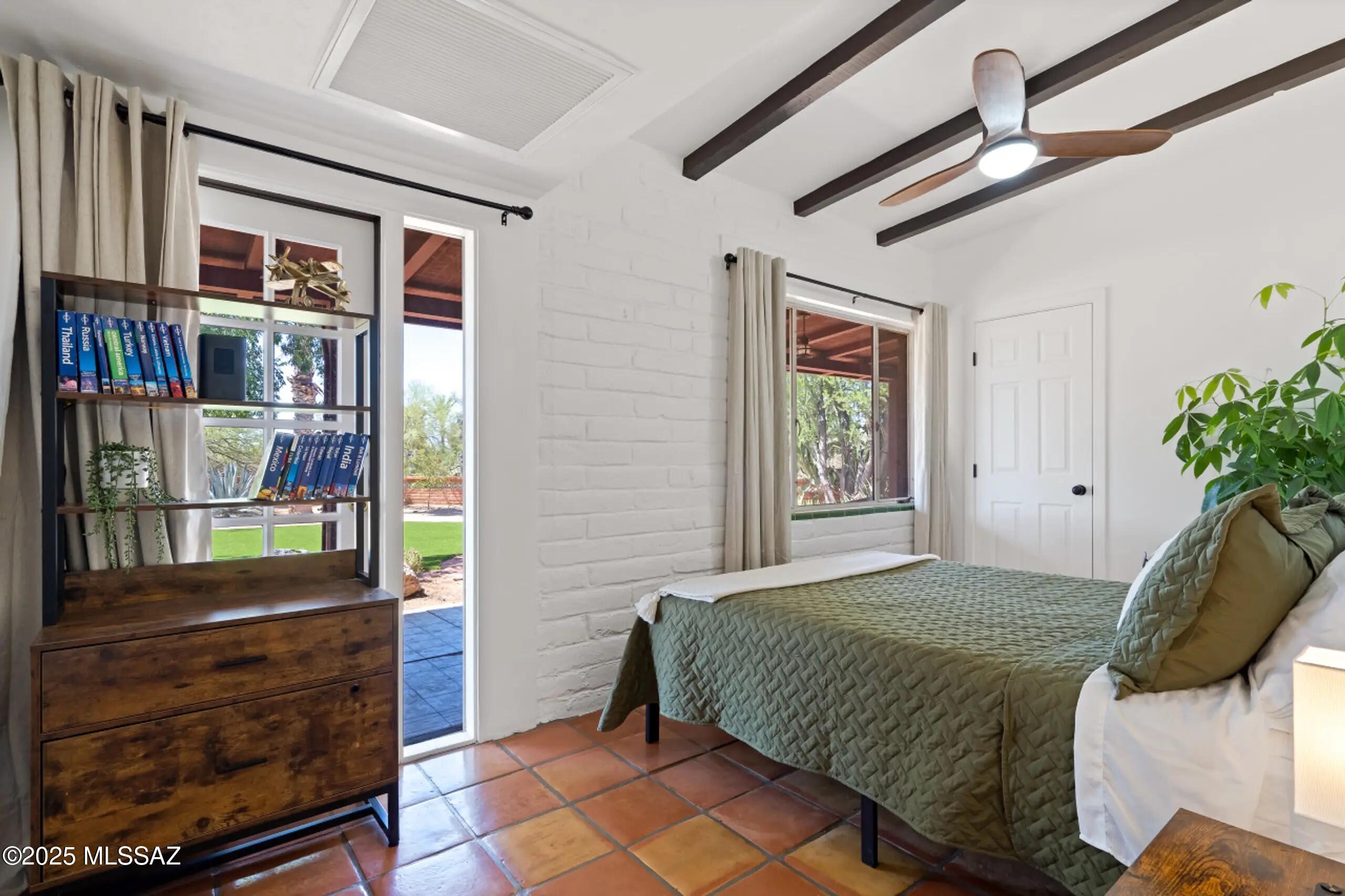 Mesa Del Oro Estates(1-12) - Residential