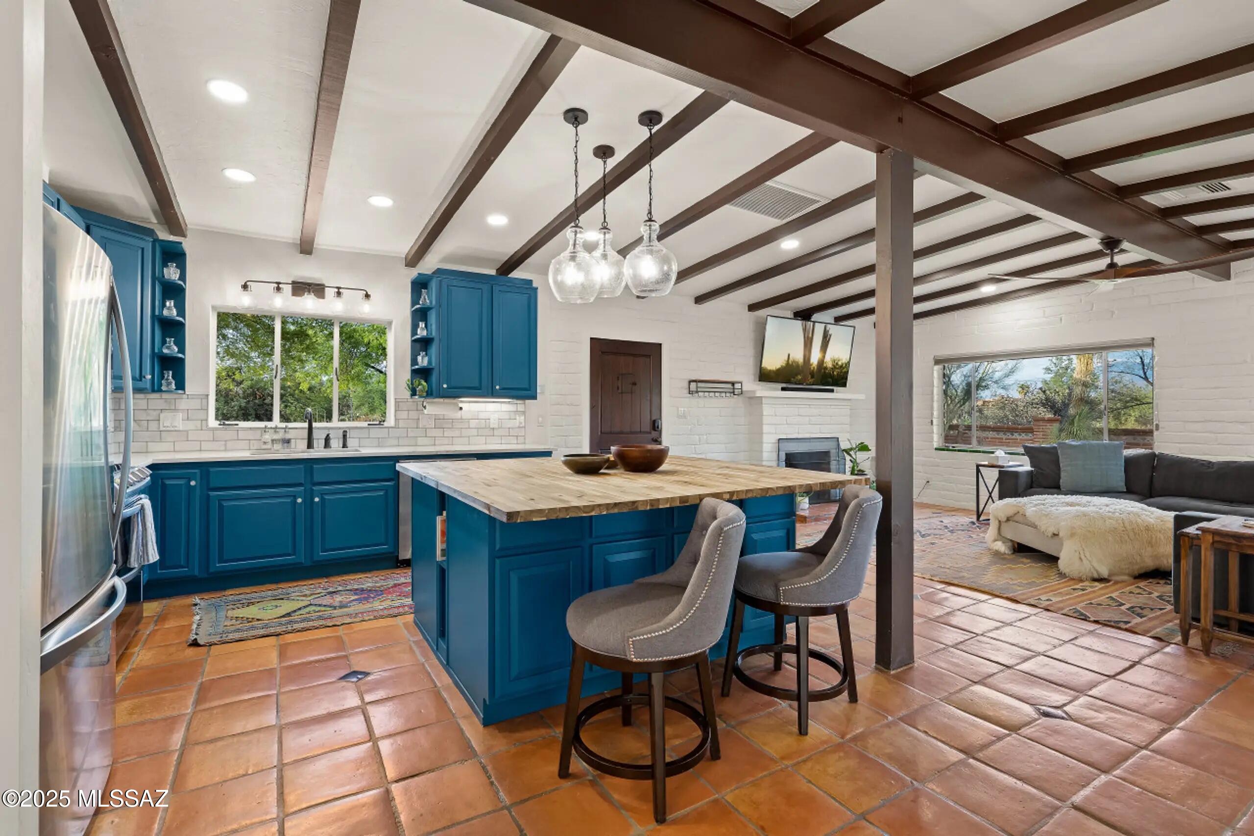 Mesa Del Oro Estates(1-12) - Residential
