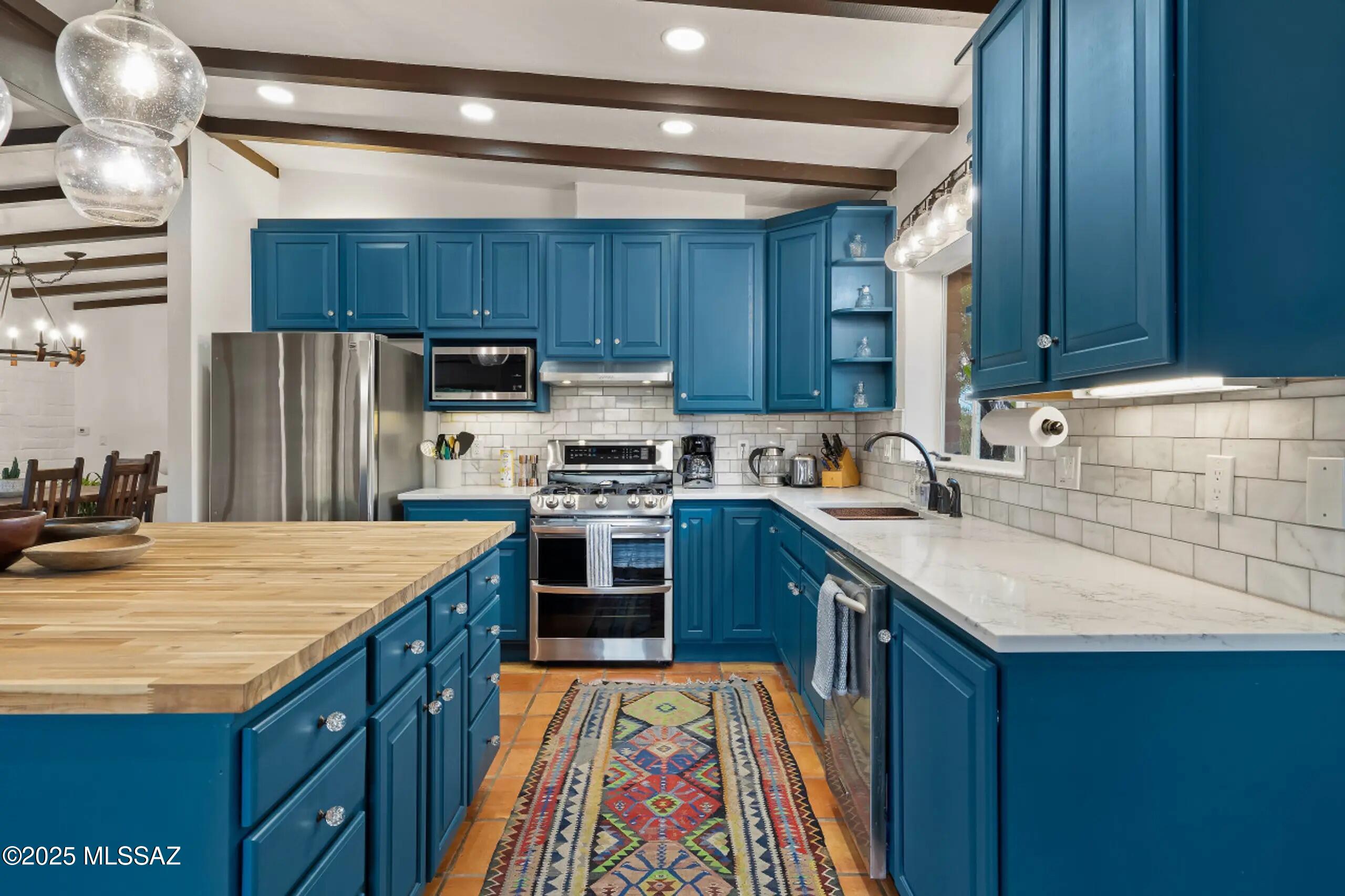 Mesa Del Oro Estates(1-12) - Residential