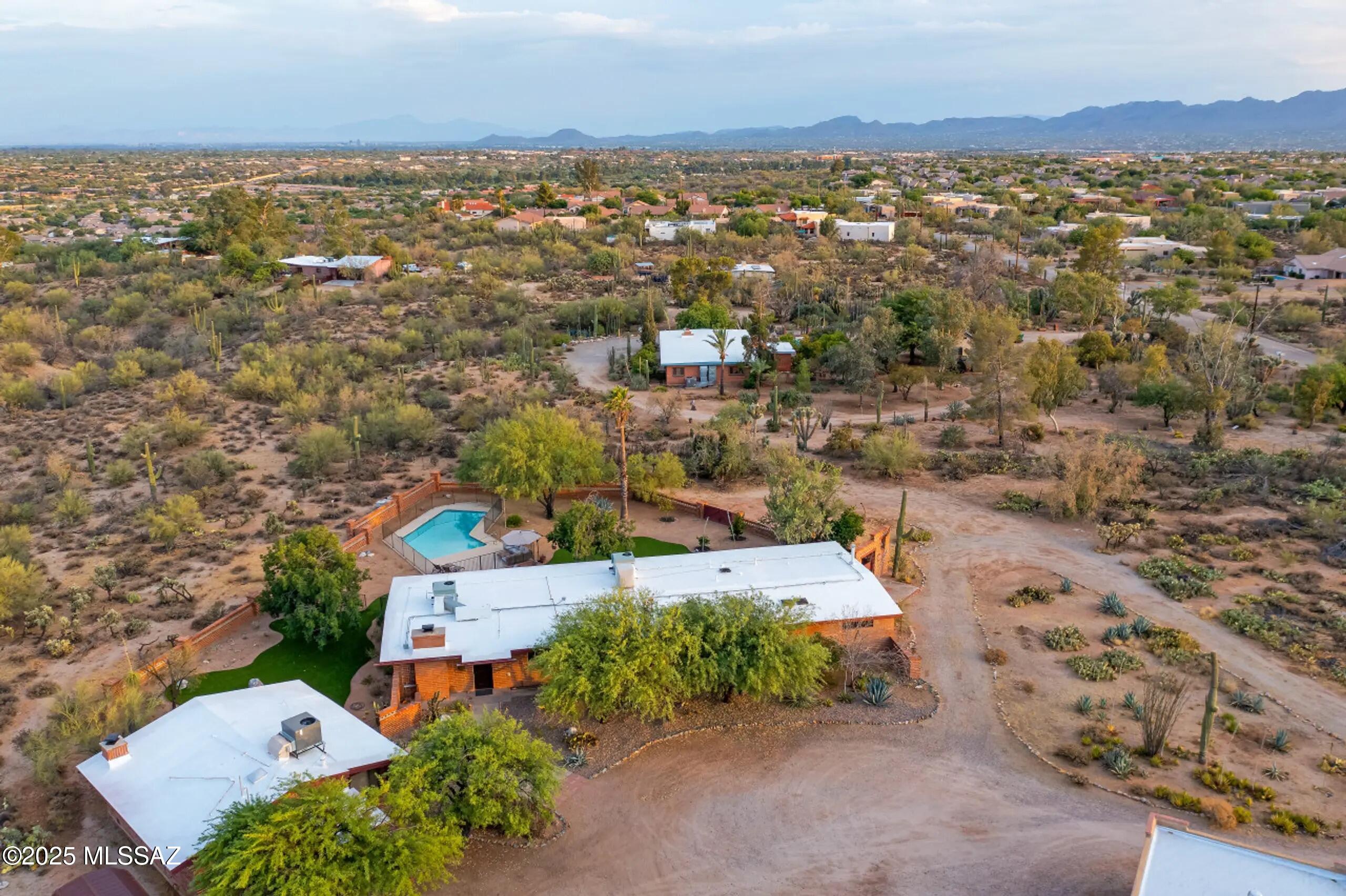 Mesa Del Oro Estates(1-12) - Residential