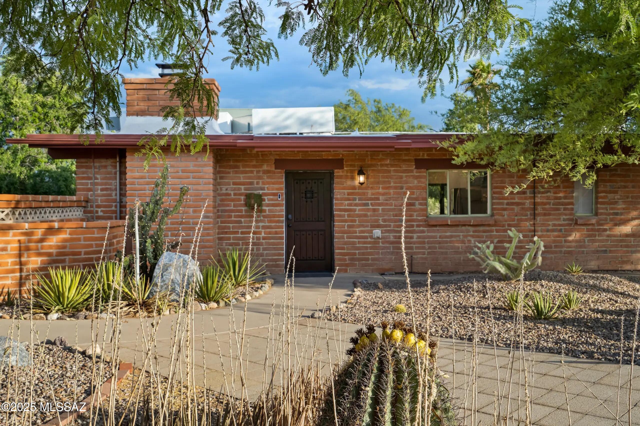 Mesa Del Oro Estates(1-12) - Residential