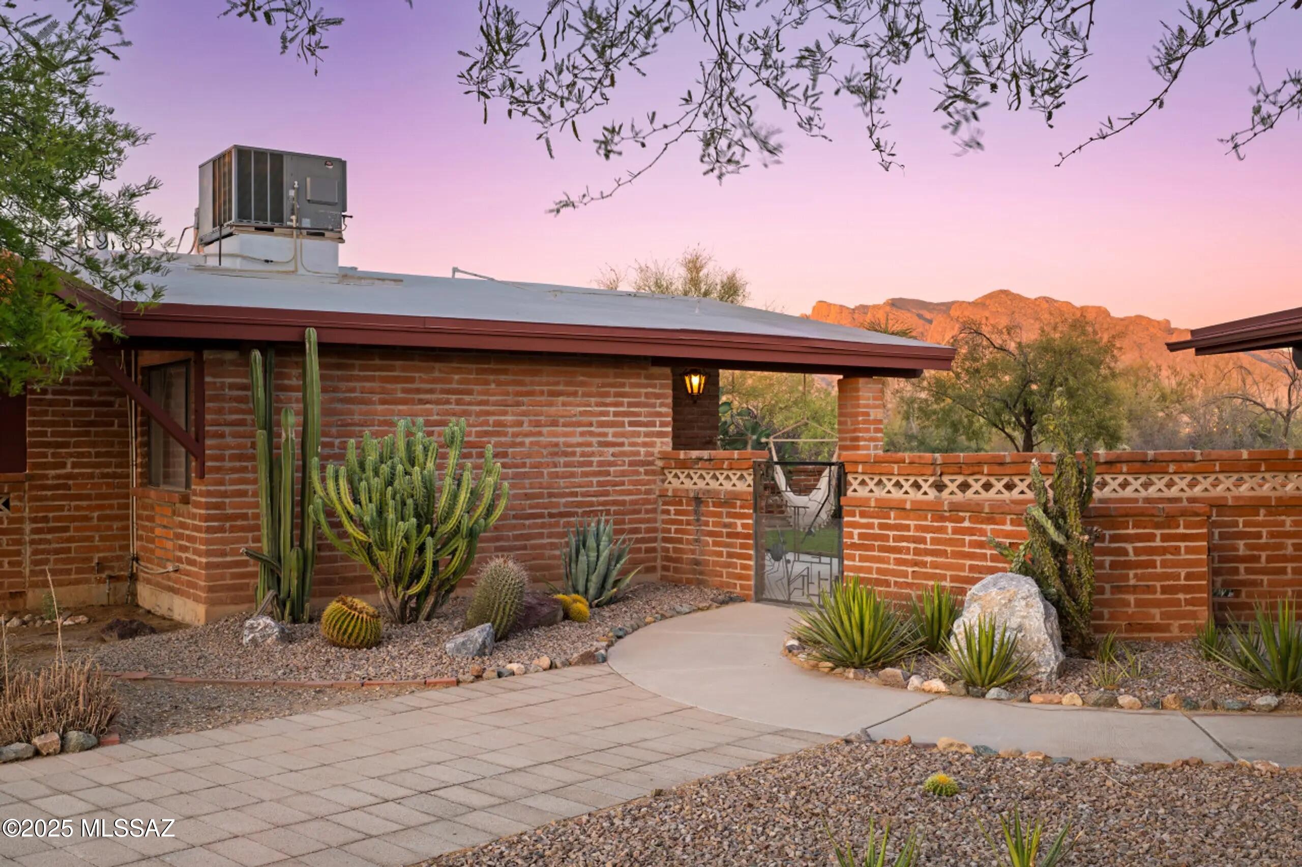 Mesa Del Oro Estates(1-12) - Residential
