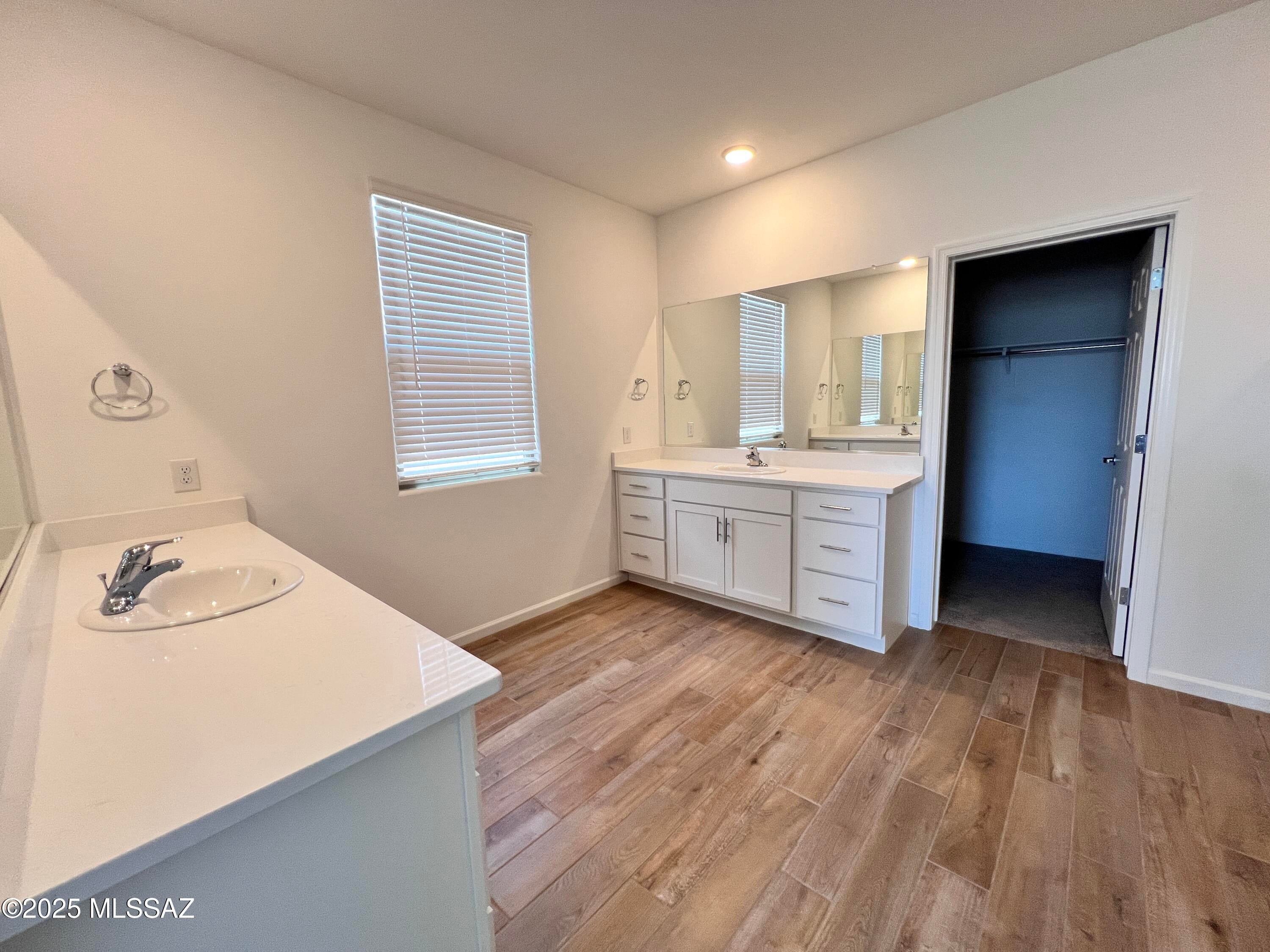 The Vistas At Rincon Knolls SQ20153450534 - Residential Lease