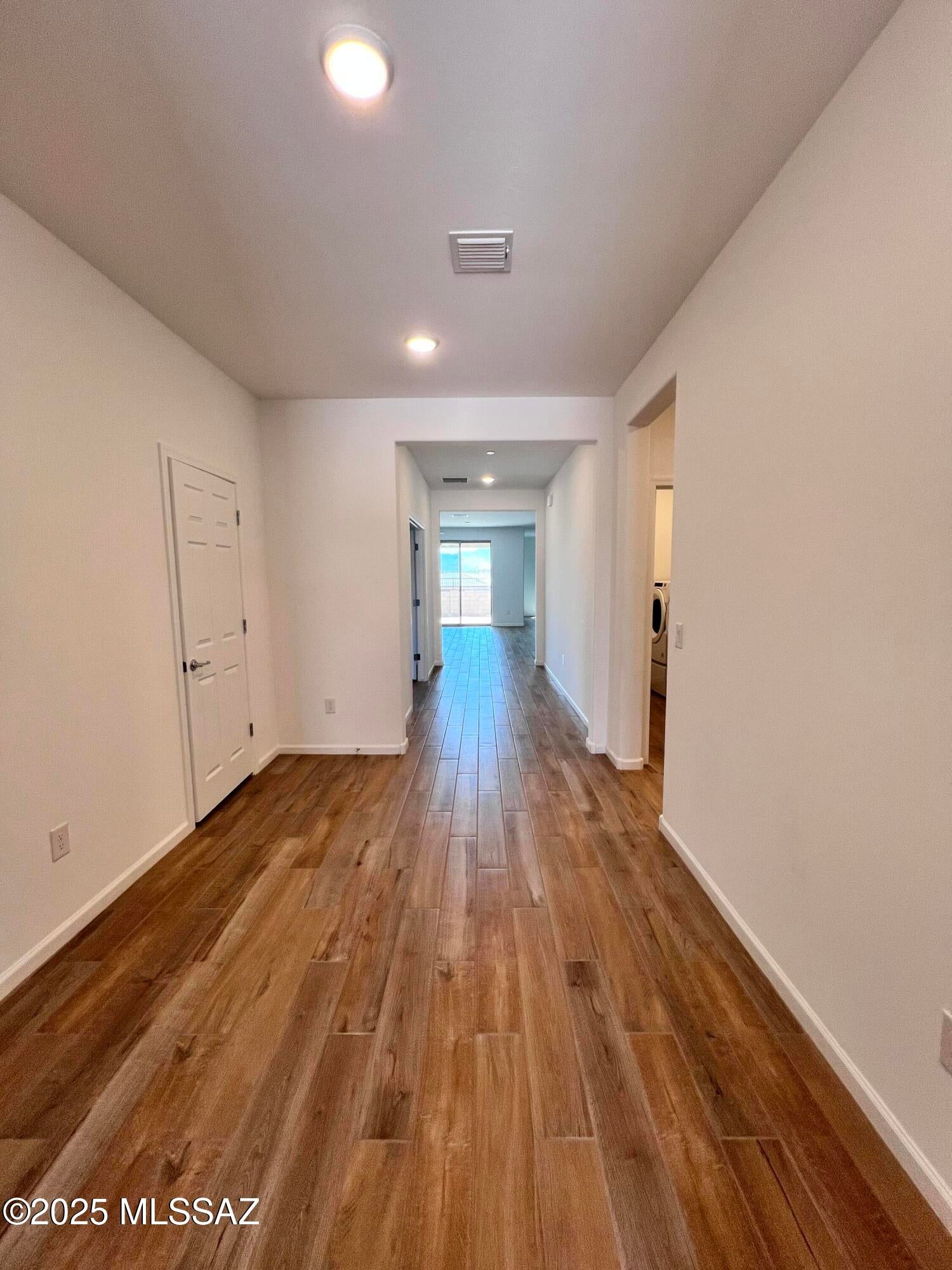 The Vistas At Rincon Knolls SQ20153450534 - Residential Lease