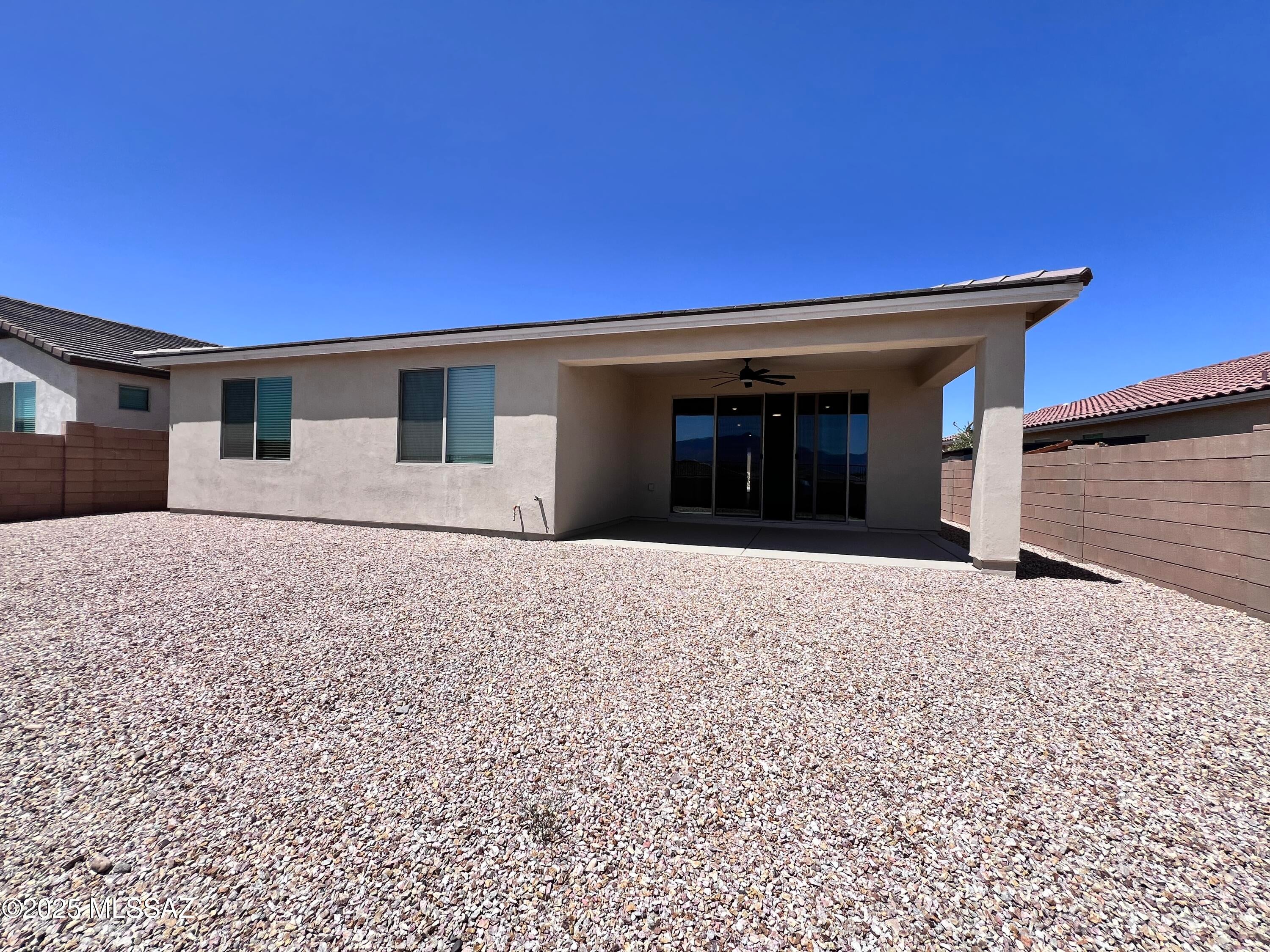 The Vistas At Rincon Knolls SQ20153450534 - Residential Lease