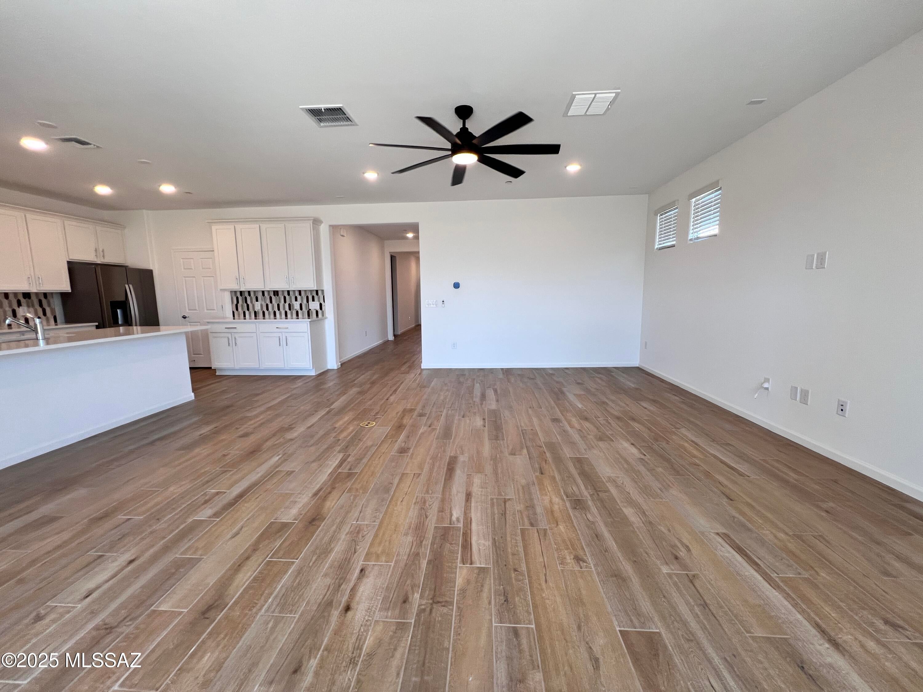 The Vistas At Rincon Knolls SQ20153450534 - Residential Lease