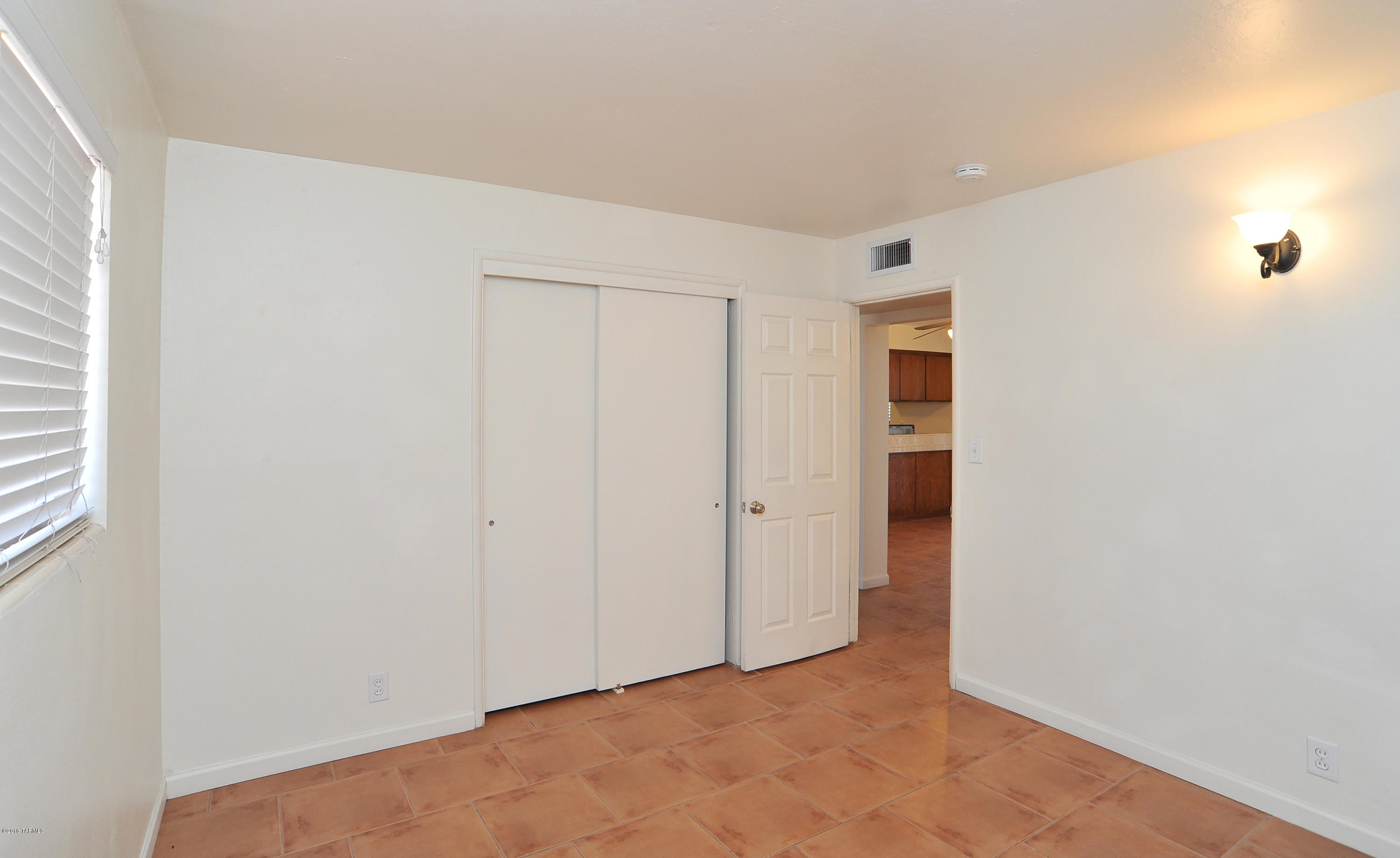 Ocotillo Park (40-76) - Residential Lease