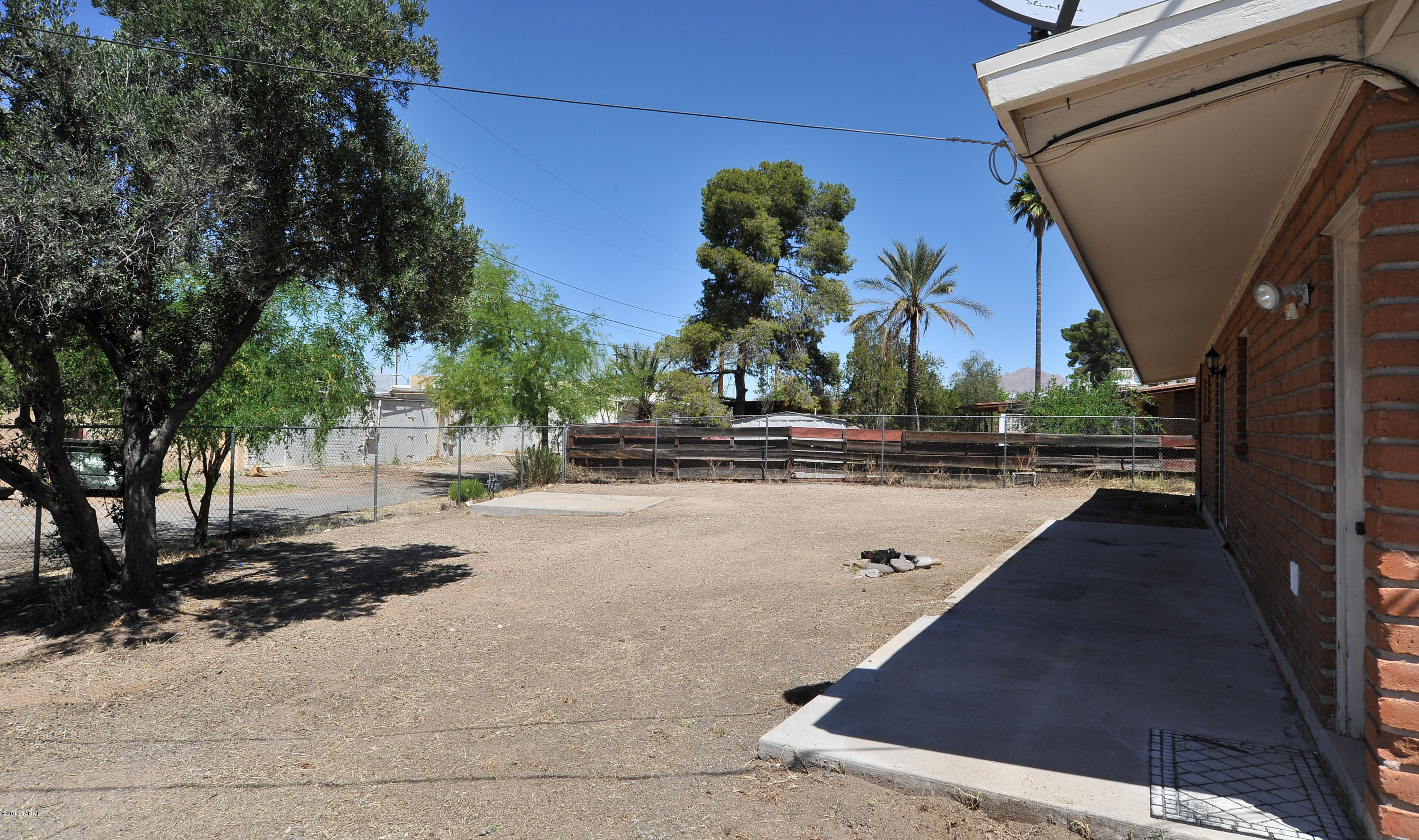 Ocotillo Park (40-76) - Residential Lease