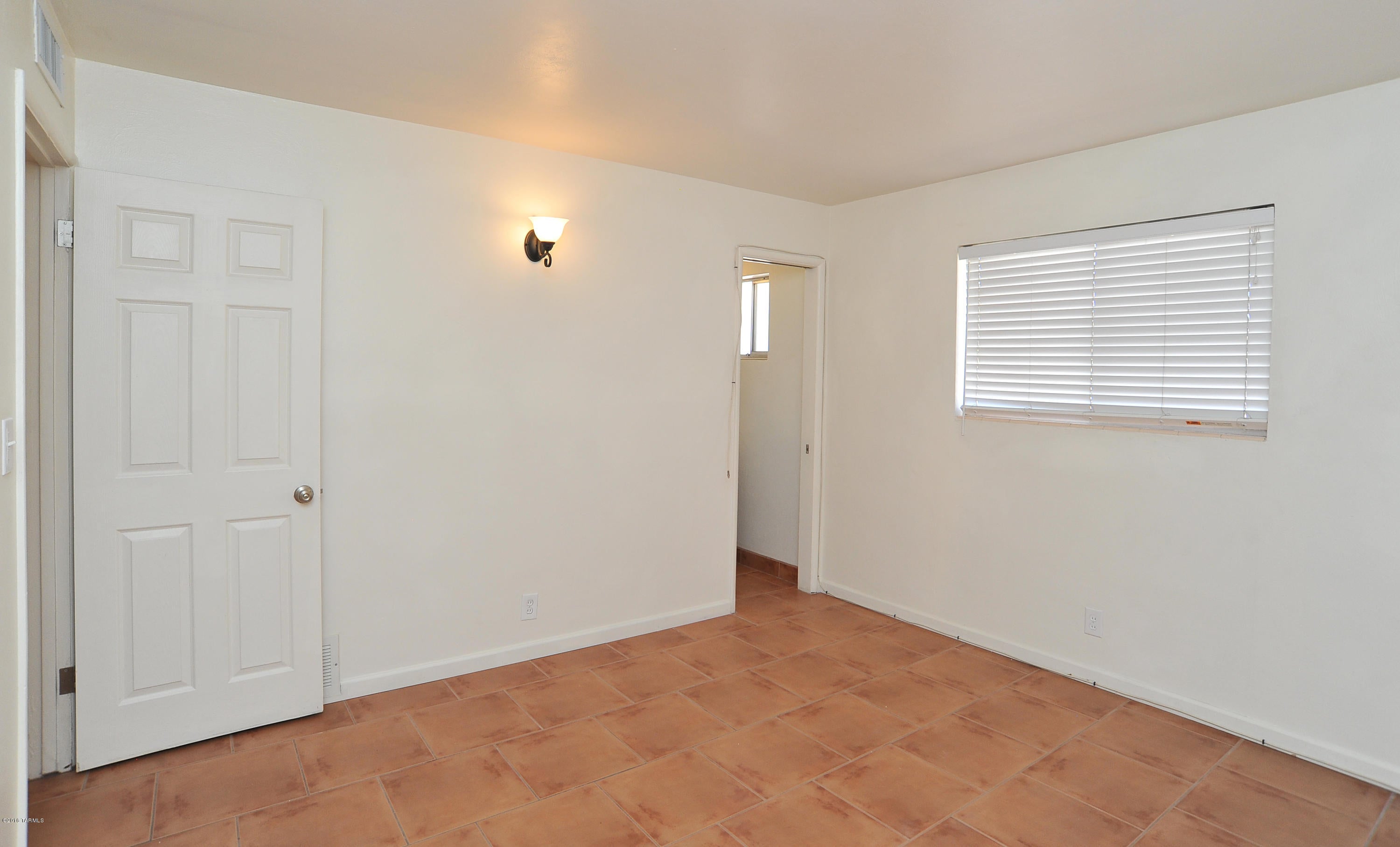 Ocotillo Park (40-76) - Residential Lease