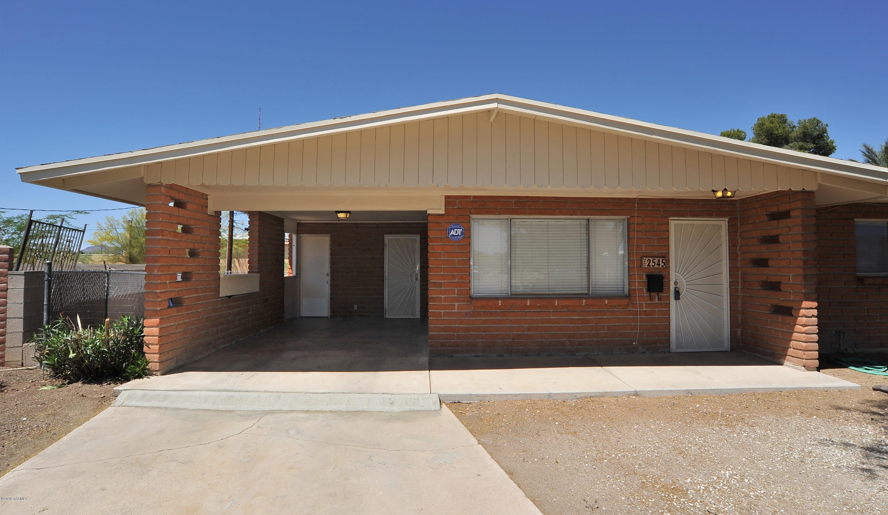 Ocotillo Park (40-76) - Residential Lease
