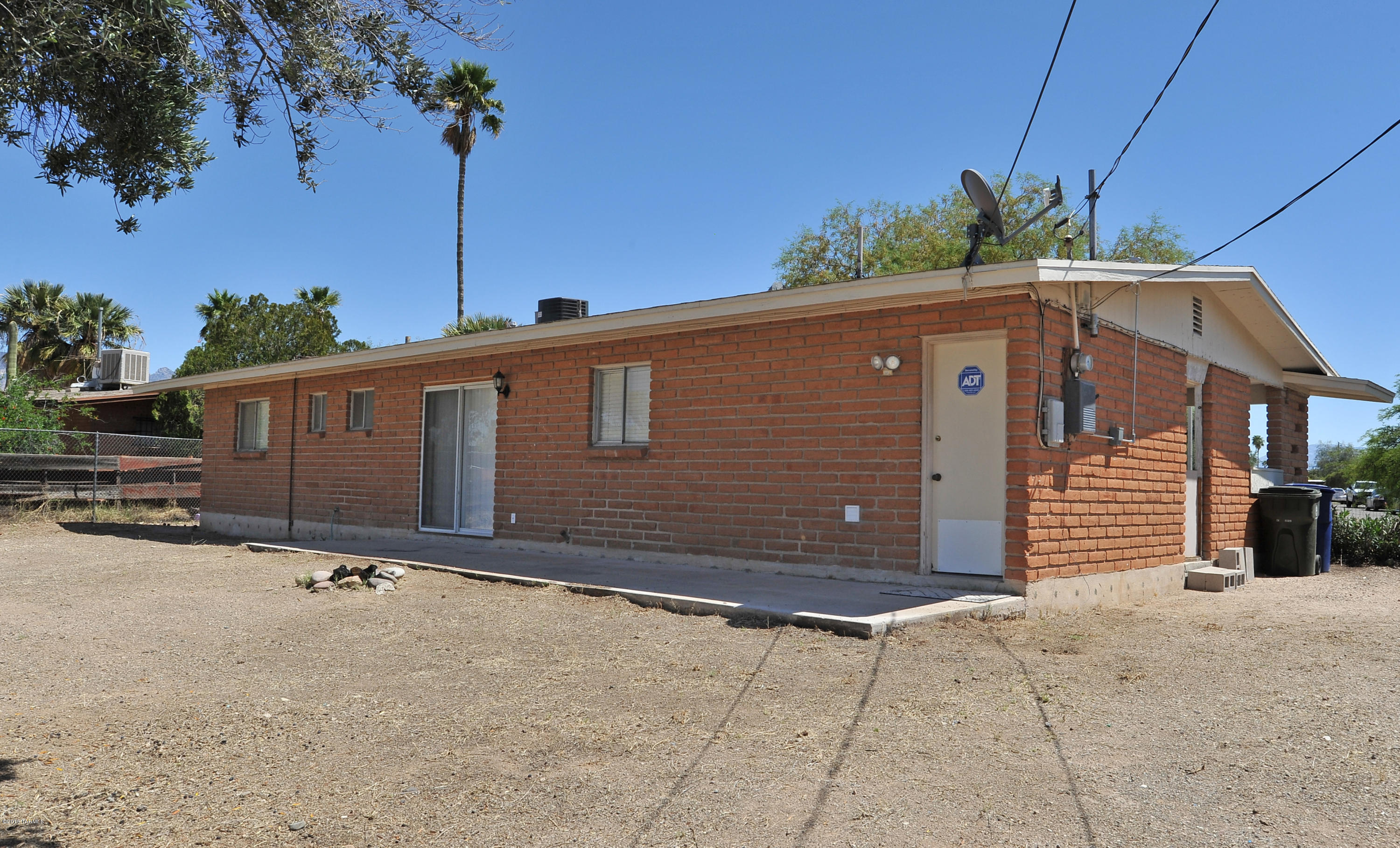 Ocotillo Park (40-76) - Residential Lease