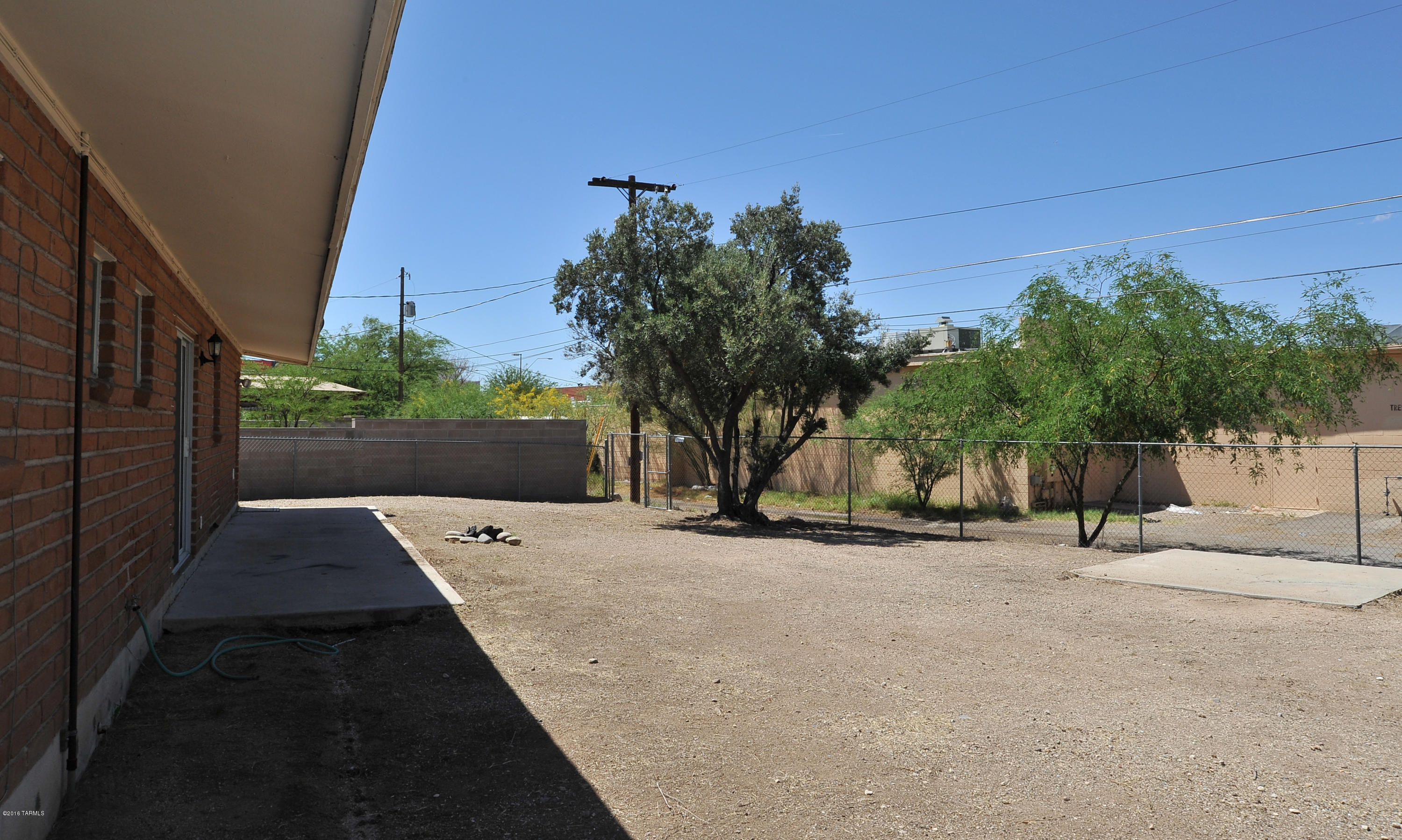 Ocotillo Park (40-76) - Residential Lease