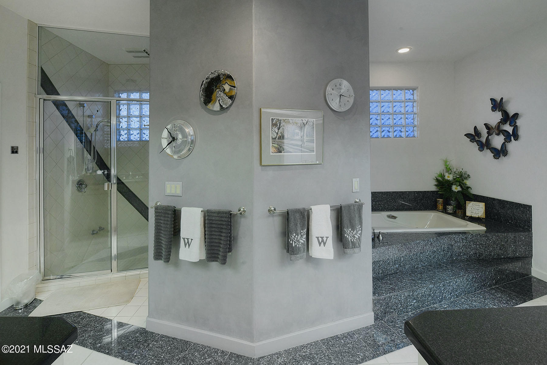 La Reserve (1-24) - Residential