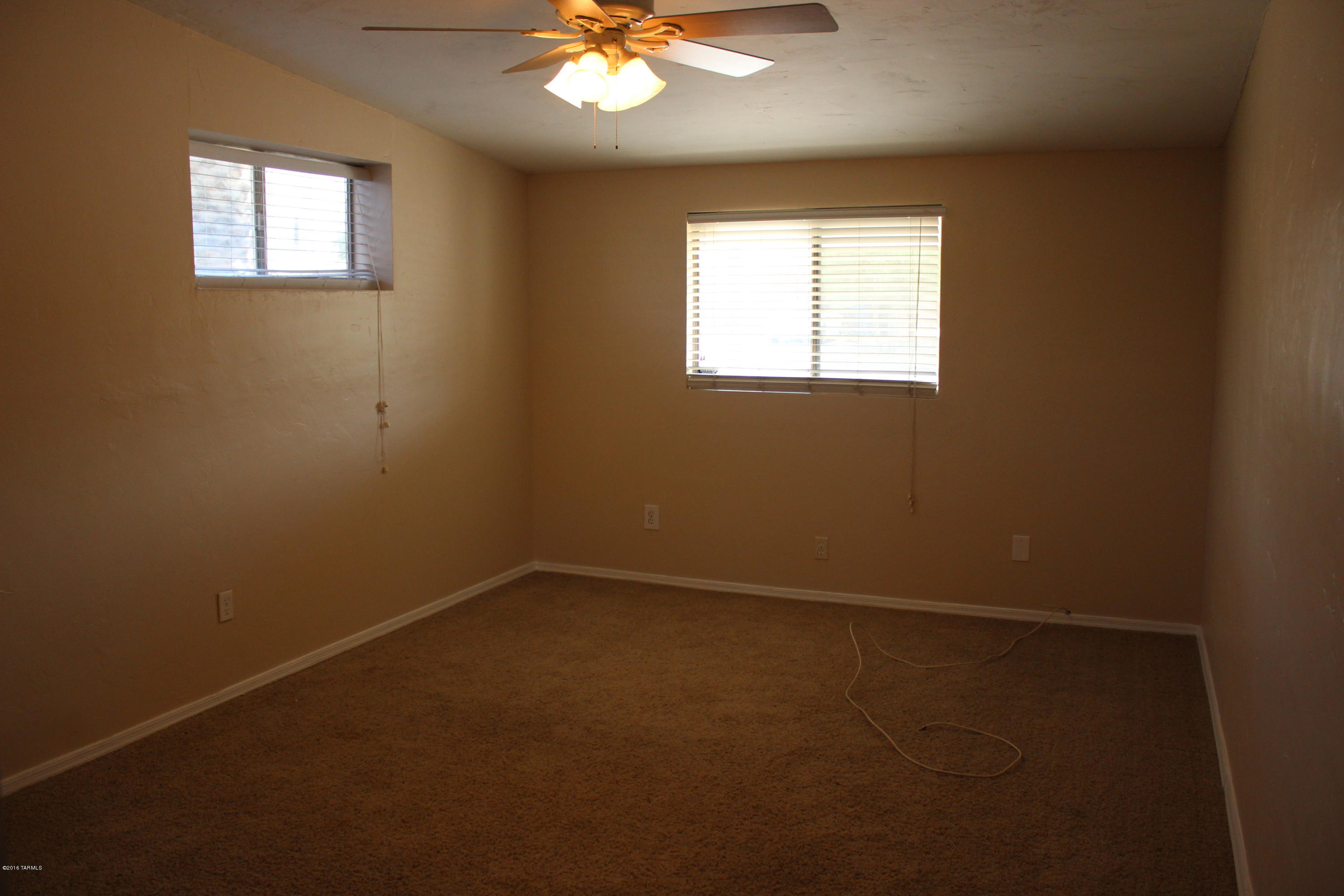 Ocotillo Park (40-76) - Residential