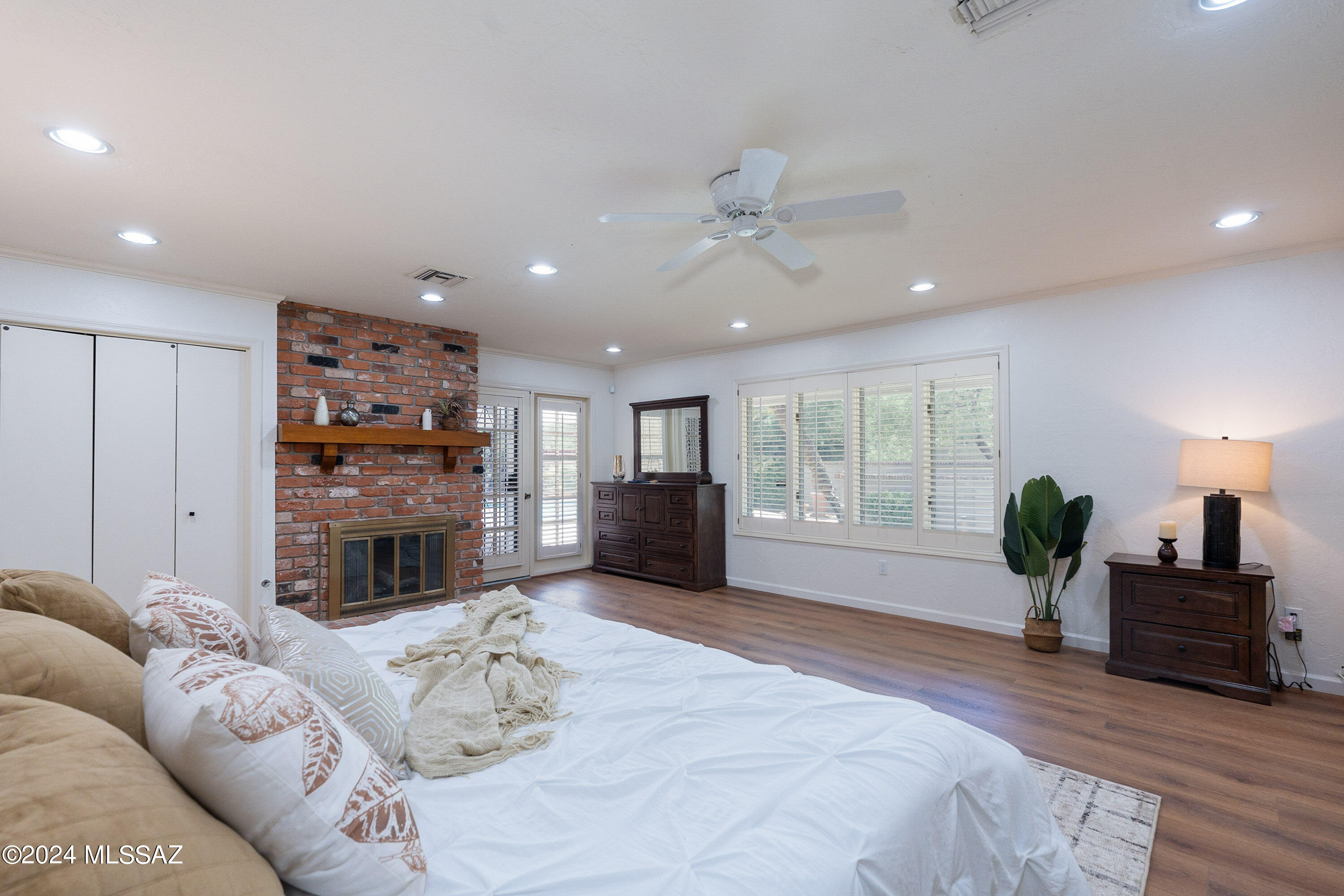 Sunset North (1-47) - Residential