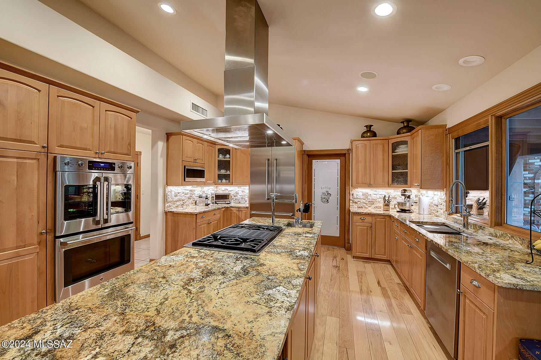 Country Club Estates NO. 1 - Residential