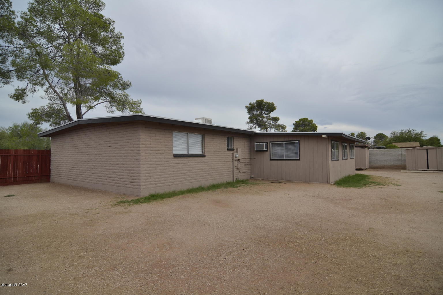 Pine Grove (171-383) - Residential