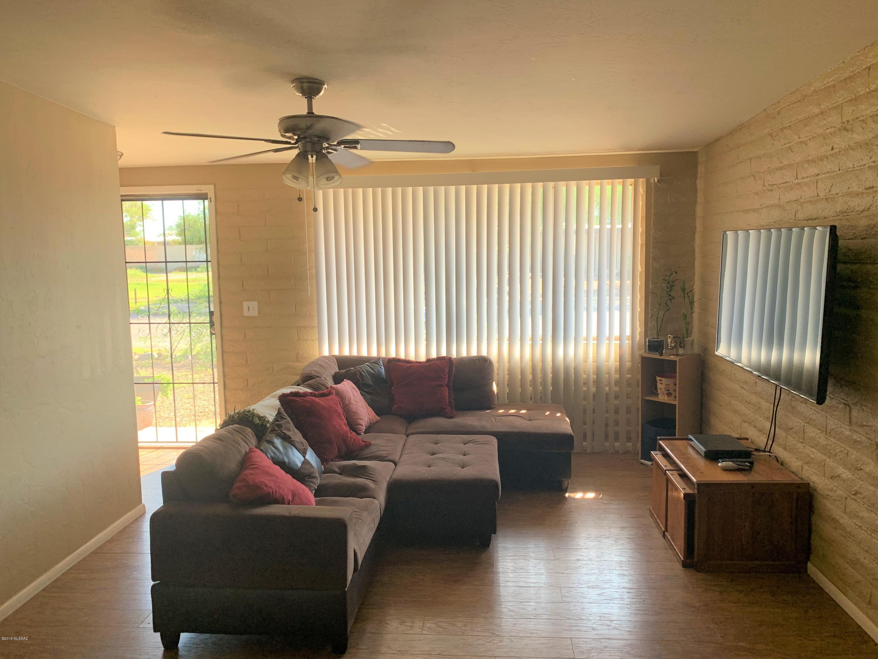 Pine Grove (171-383) - Residential