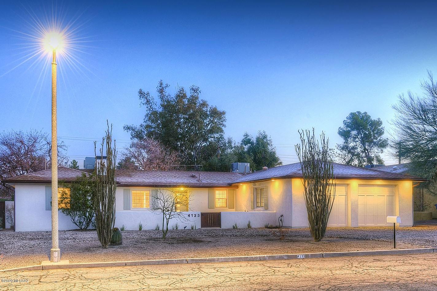 Arnold Manor - Residential