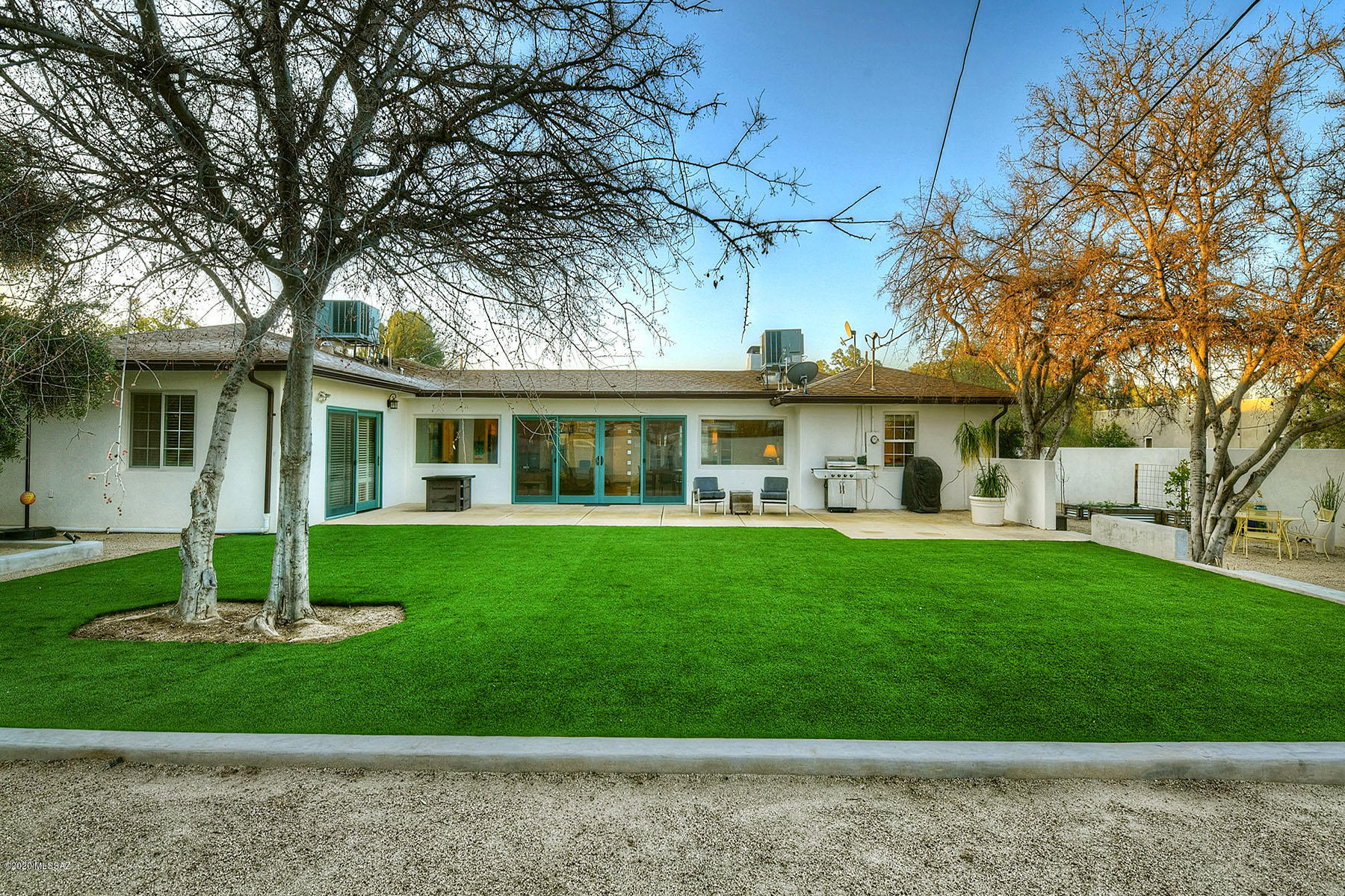 Arnold Manor - Residential