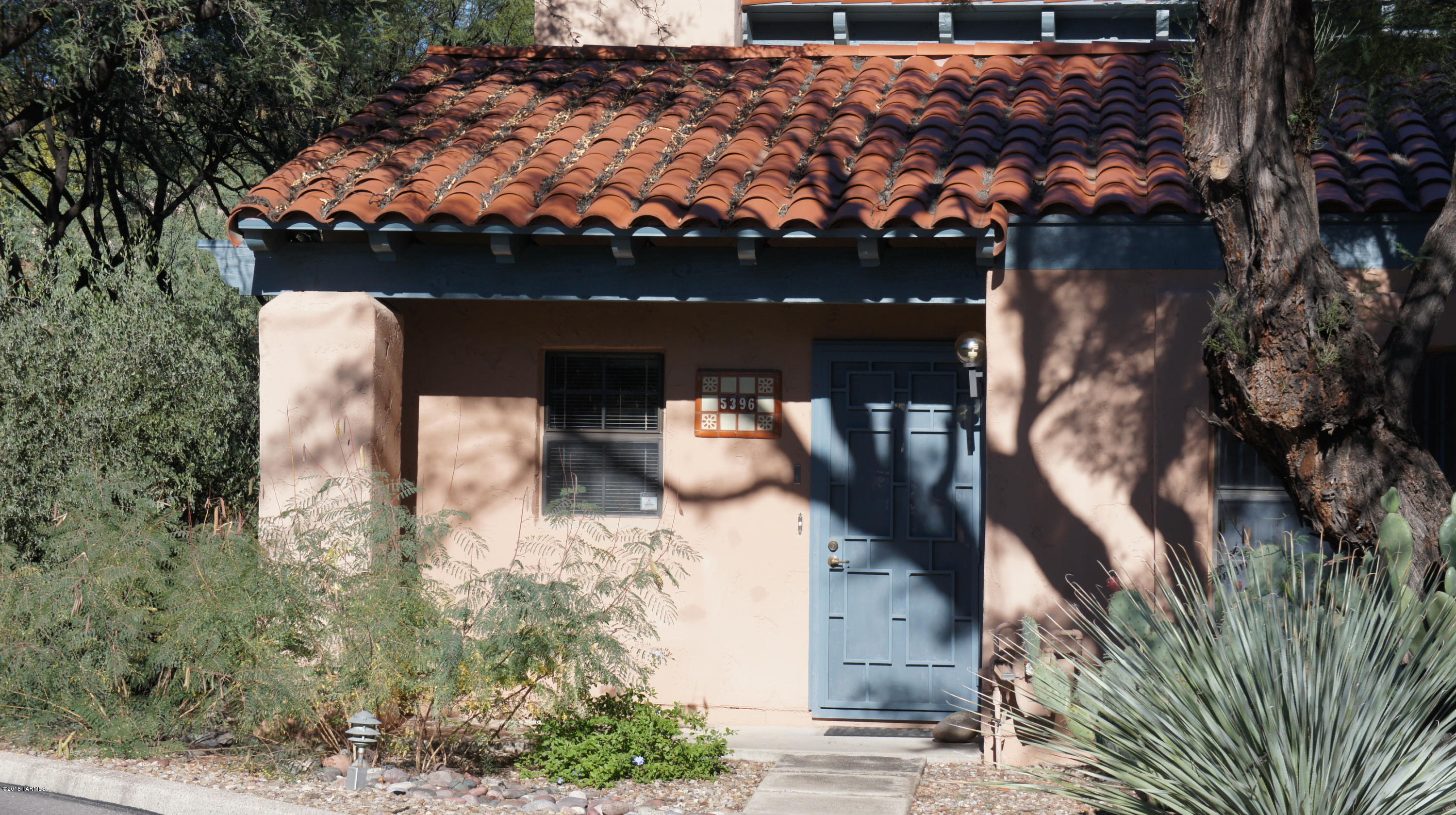 Ventana De Sabino Villas (1-90) - Residential Lease