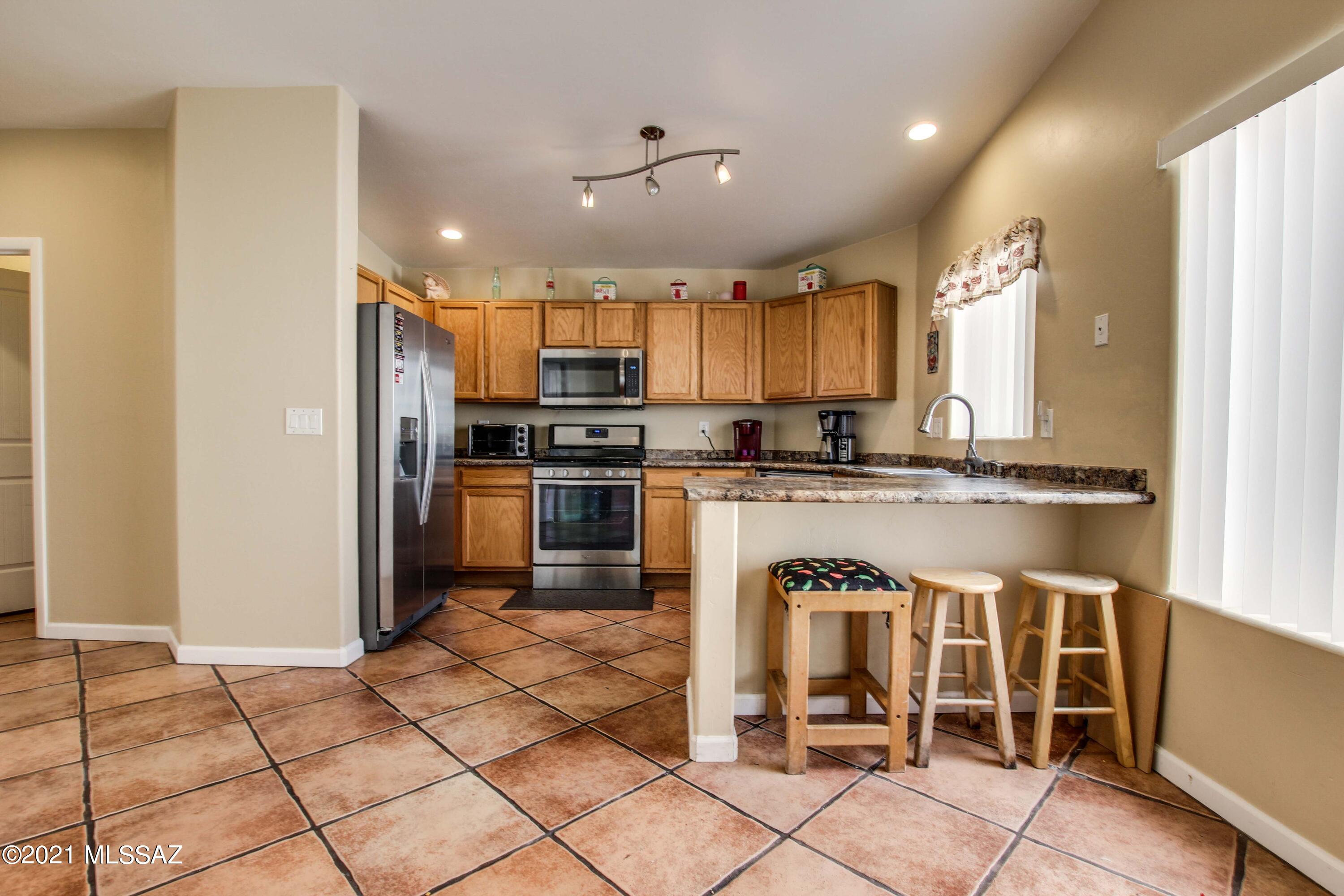 Oakmore At Midvale (66-90,114-120,129-134,151-198) - Residential