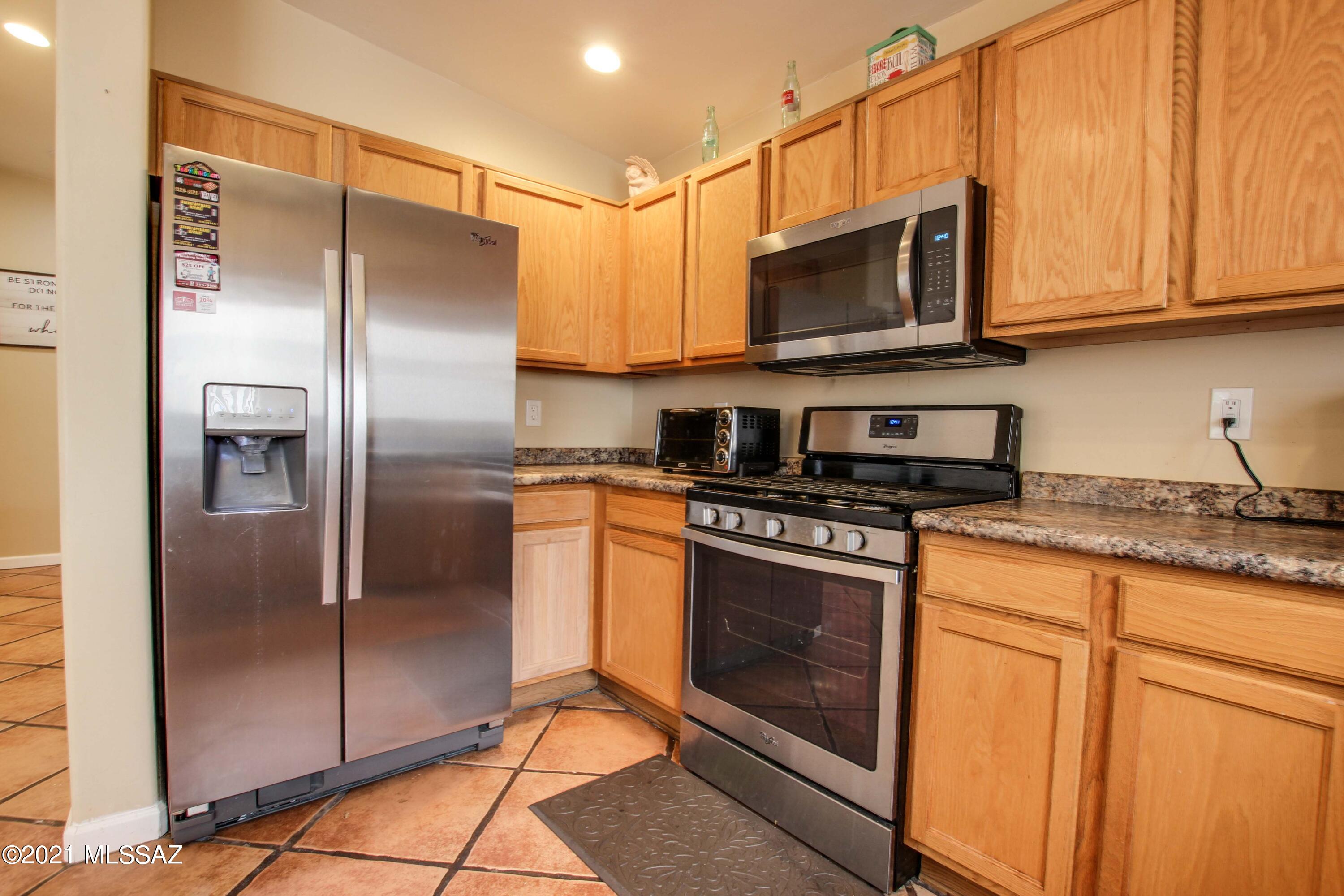 Oakmore At Midvale (66-90,114-120,129-134,151-198) - Residential